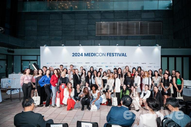 04-medicon-festival.jpg