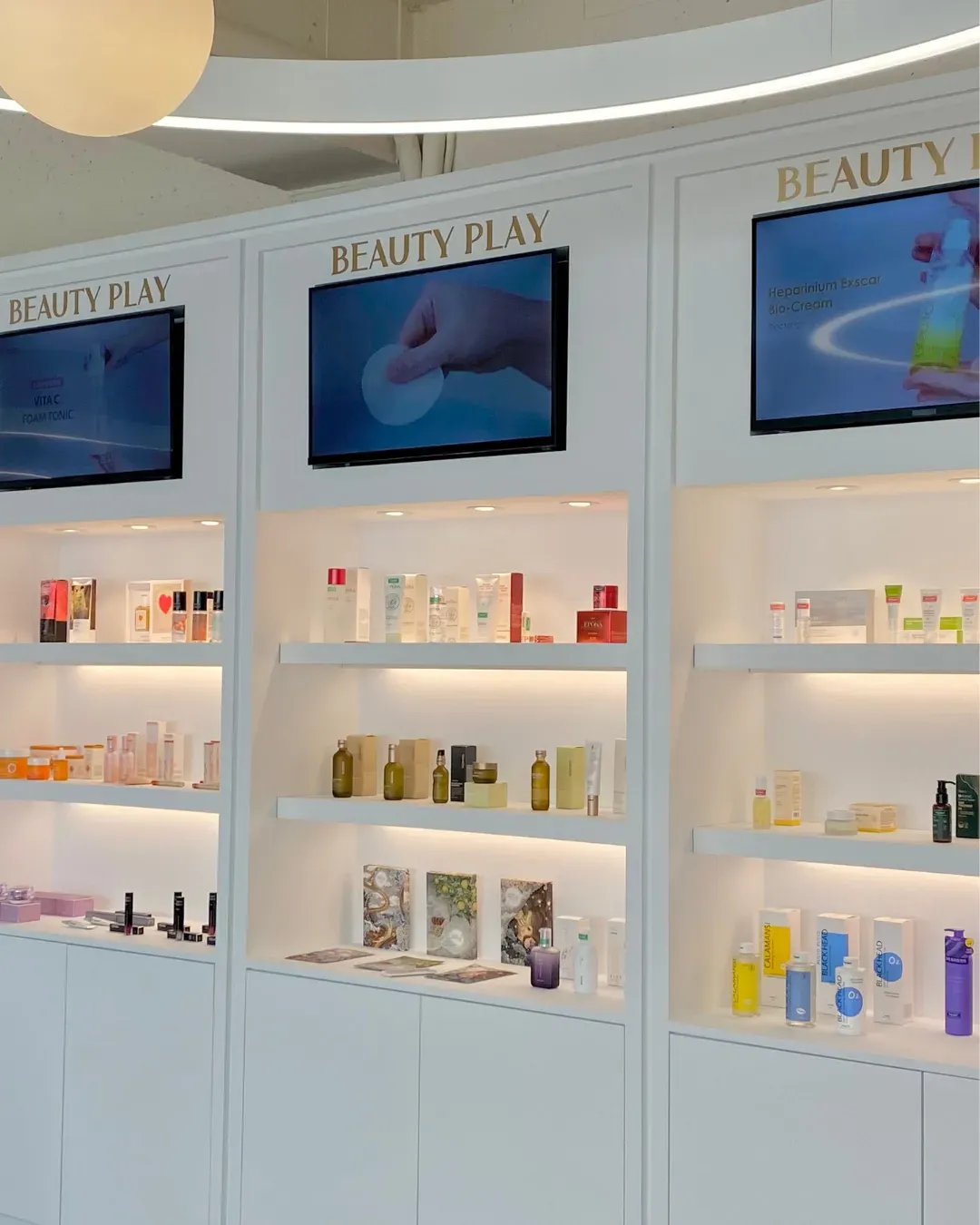 Free Full Beauty Experience at Beauty Play, Seoul — Makeup, Skin Diagnosis & Personal Color Free Full Beauty Experience at Beauty Play, Seoul — Makeup, Skin Diagnosis & Personal Color