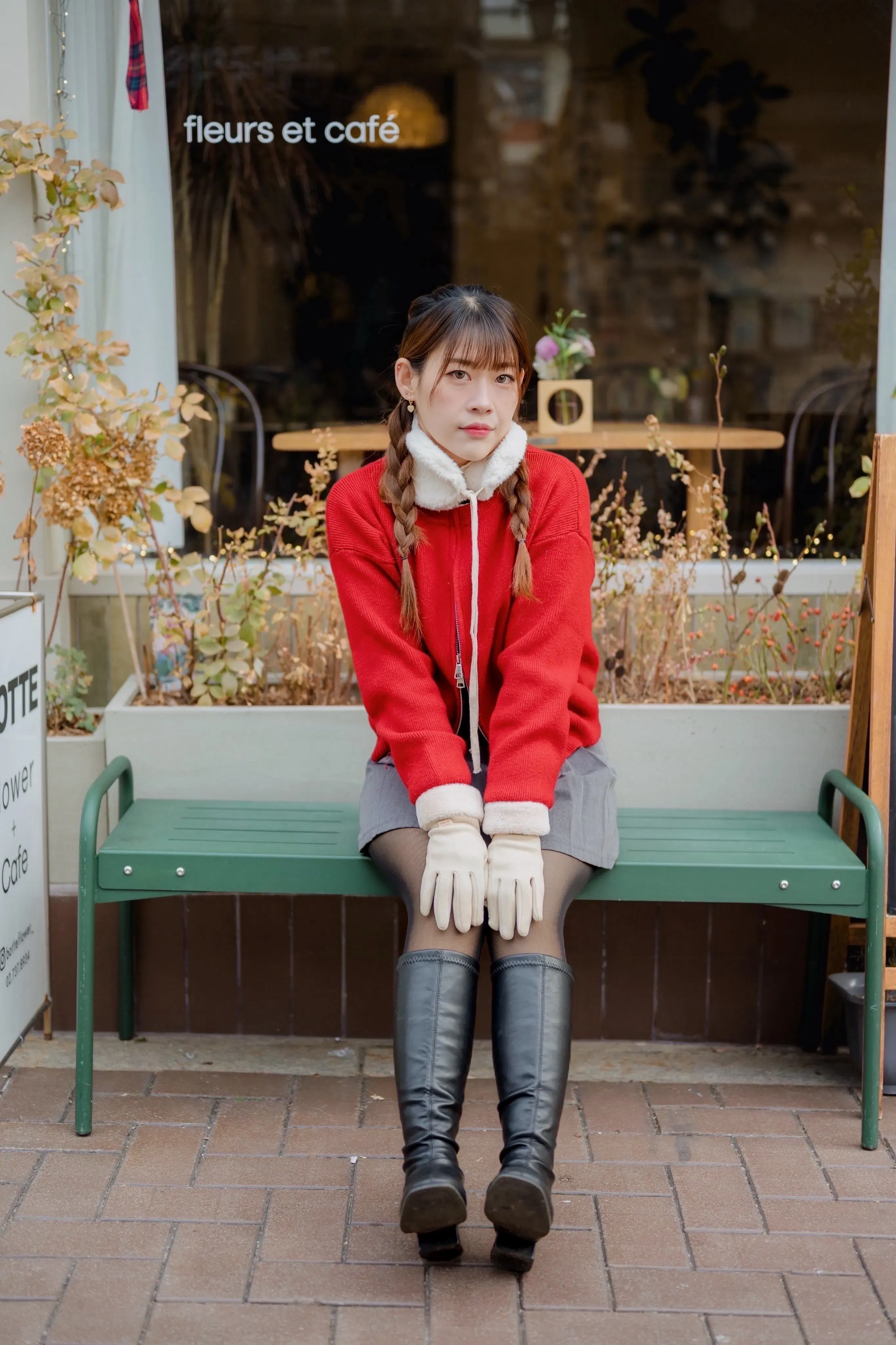 Alexandra Deadora's' profile picture