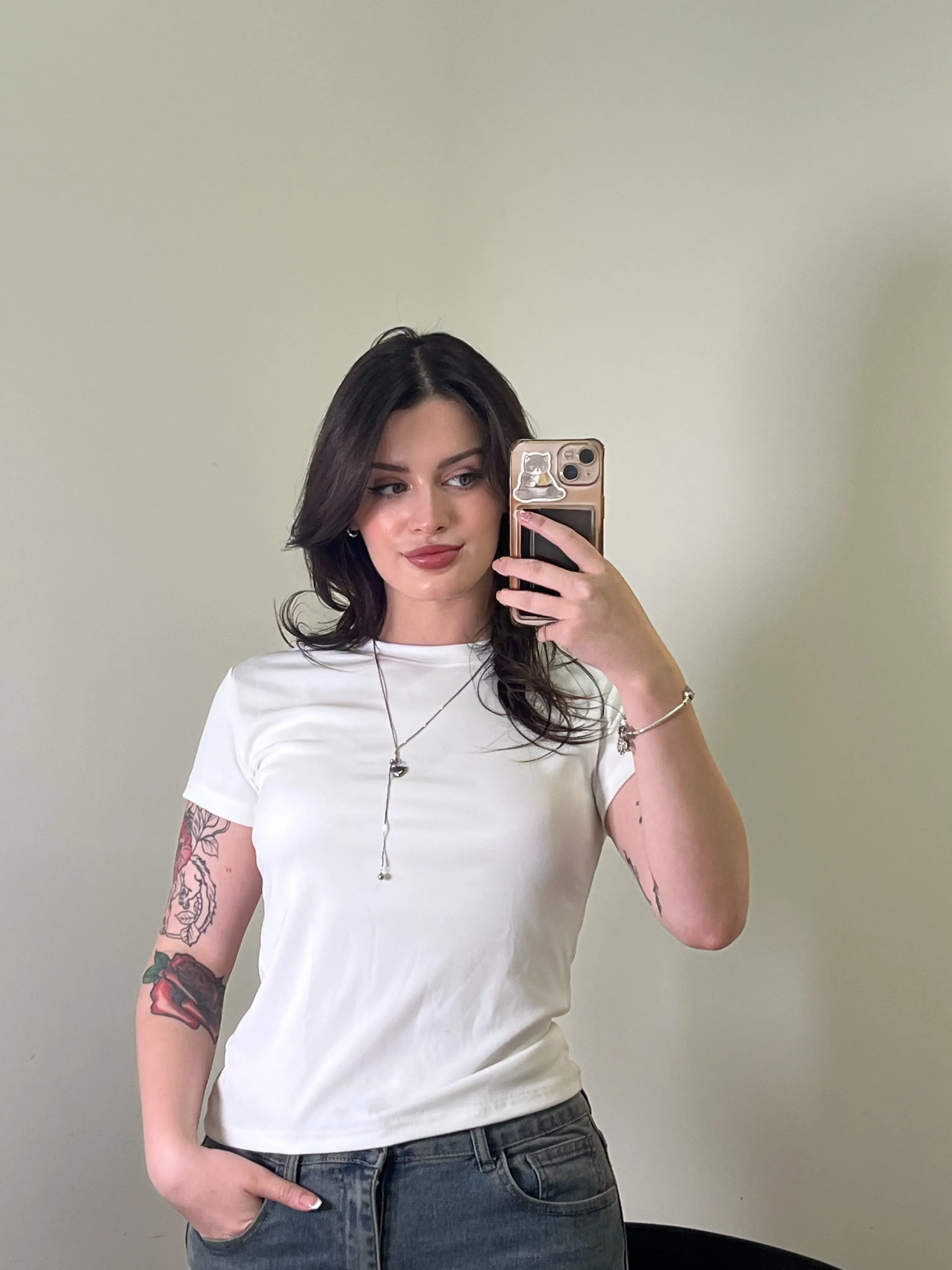 Ani Brooks's' profile picture Ani Brooks's' profile picture