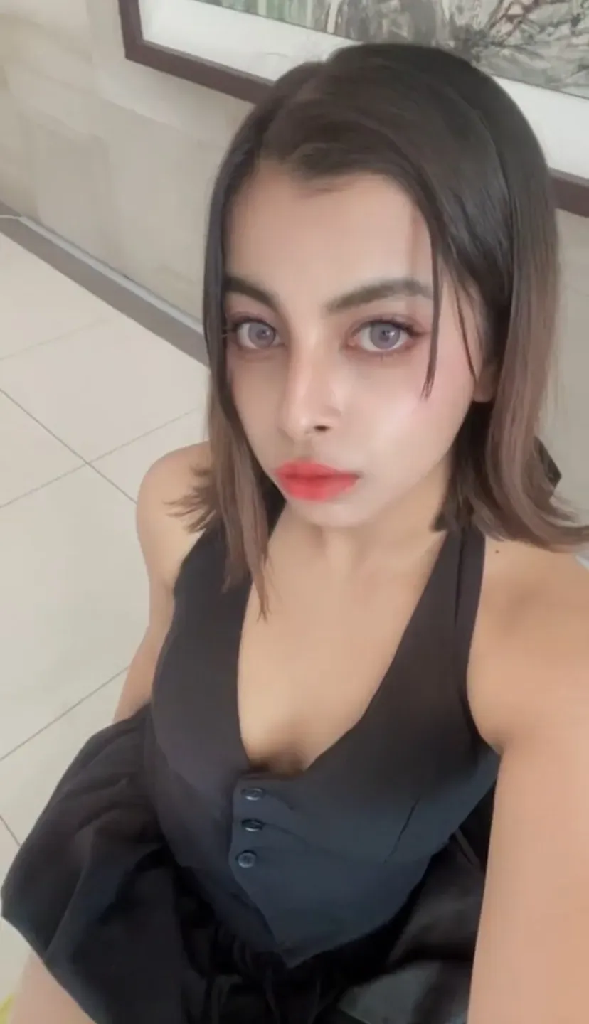 Aradhya Sinha's profile pictures Aradhya Sinha's' profile pictures