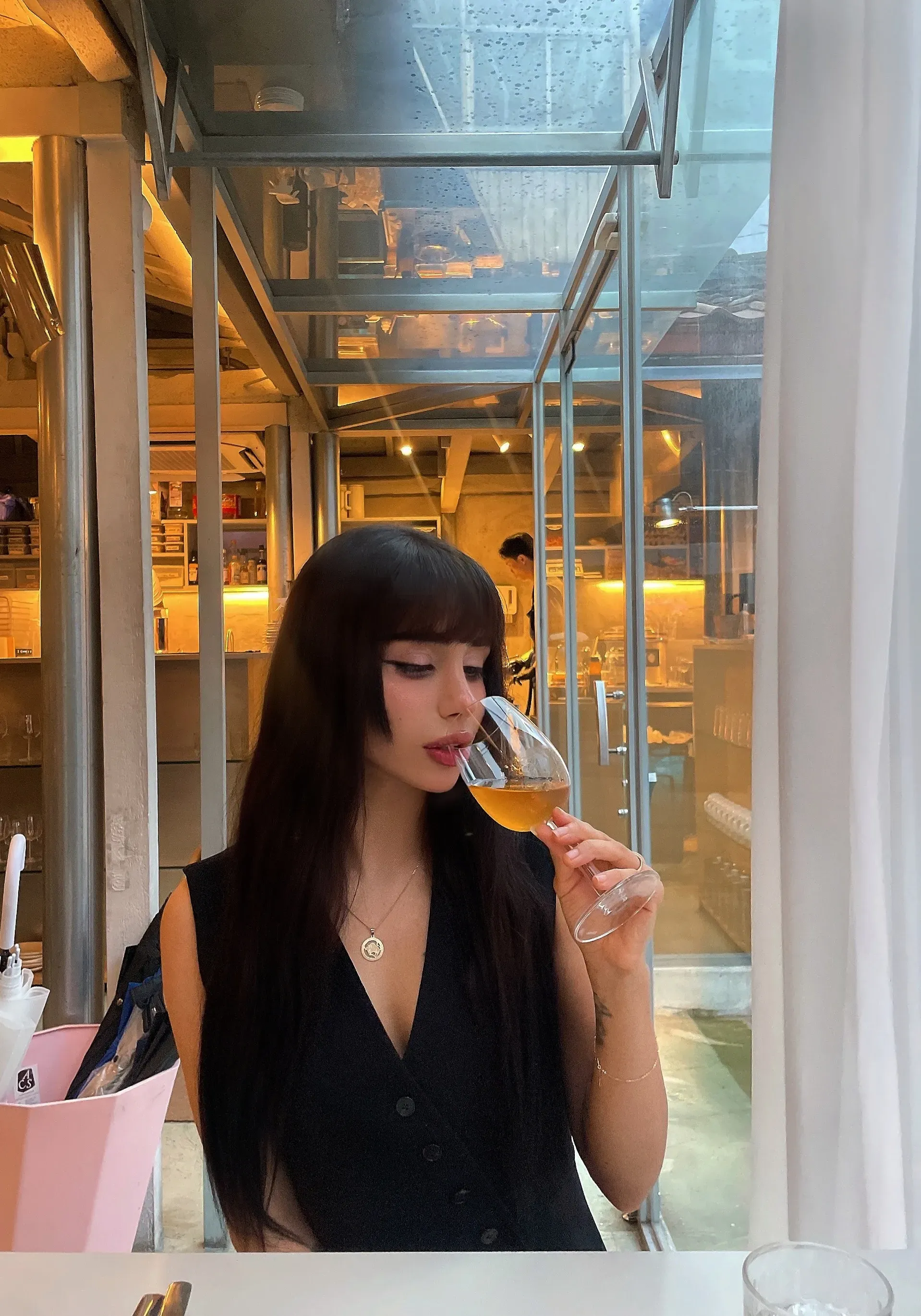 AVISHAN HOSSEINI's' profile picture AVISHAN HOSSEINI's' profile picture