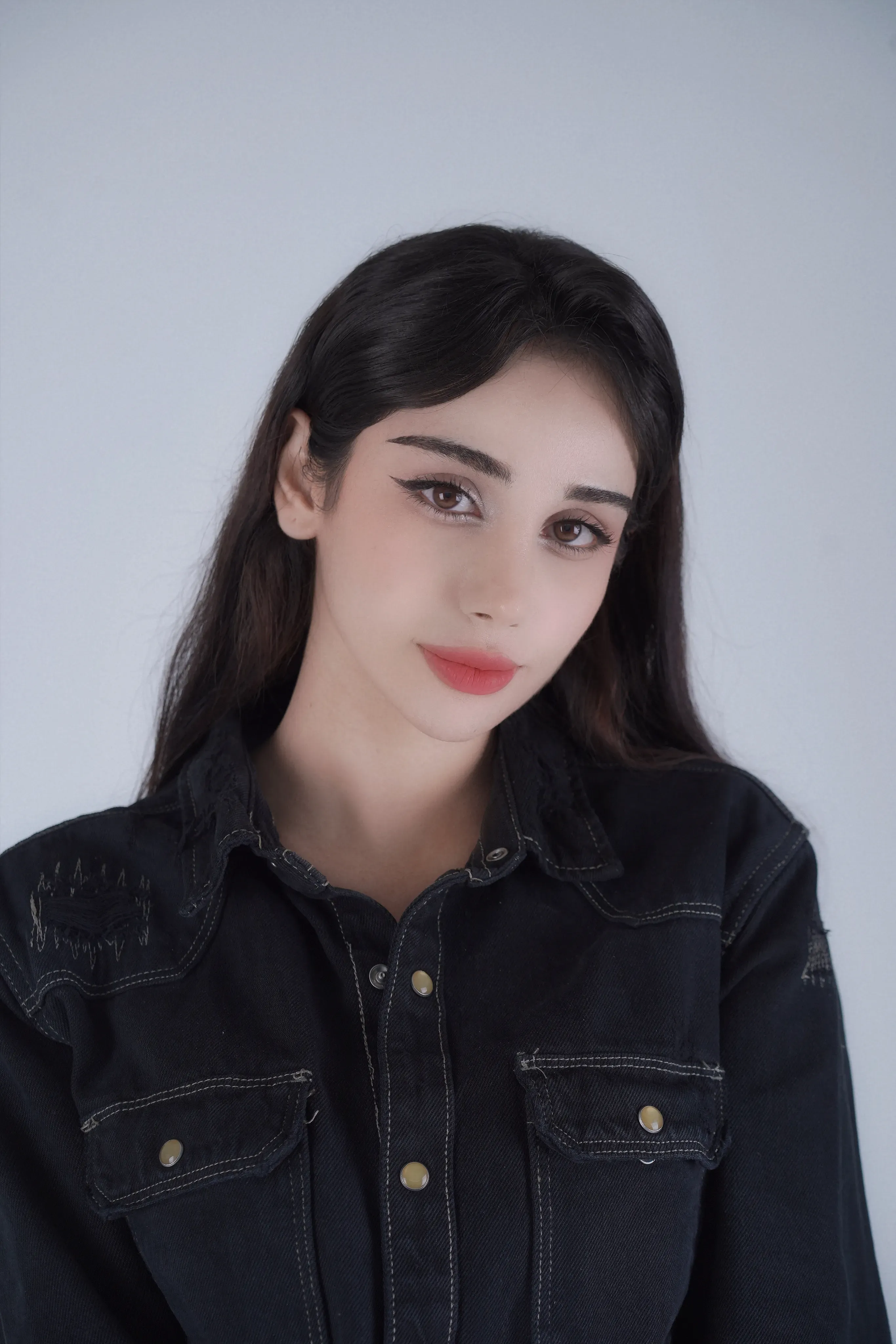 AVISHAN HOSSEINI's' profile picture AVISHAN HOSSEINI's' profile picture