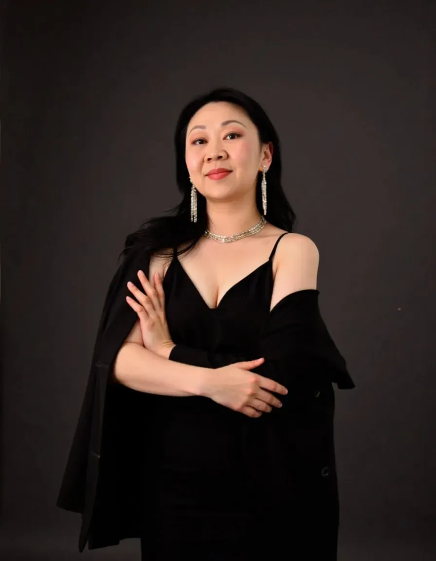 IRINA PAN's' profile pictures