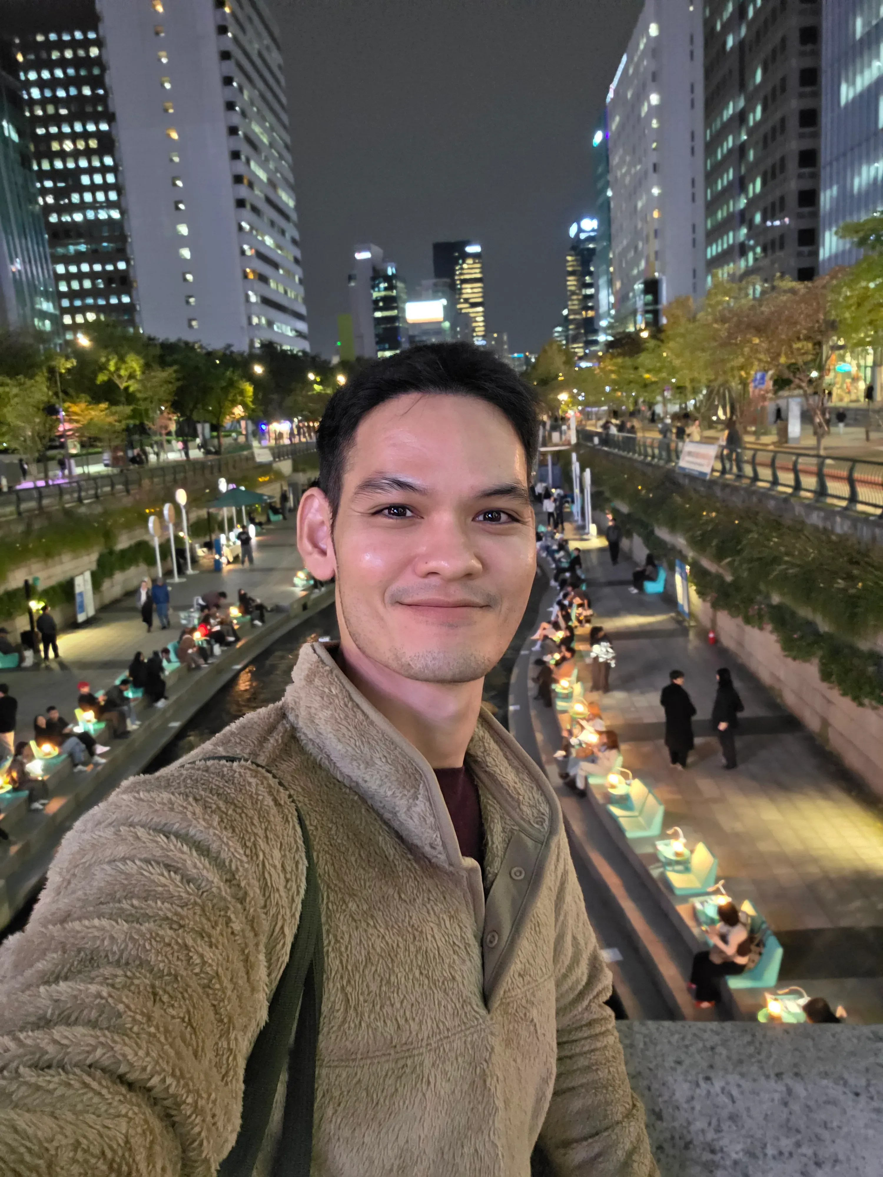 Thanabat Chaidan's' profile picture Thanabat Chaidan's' profile picture