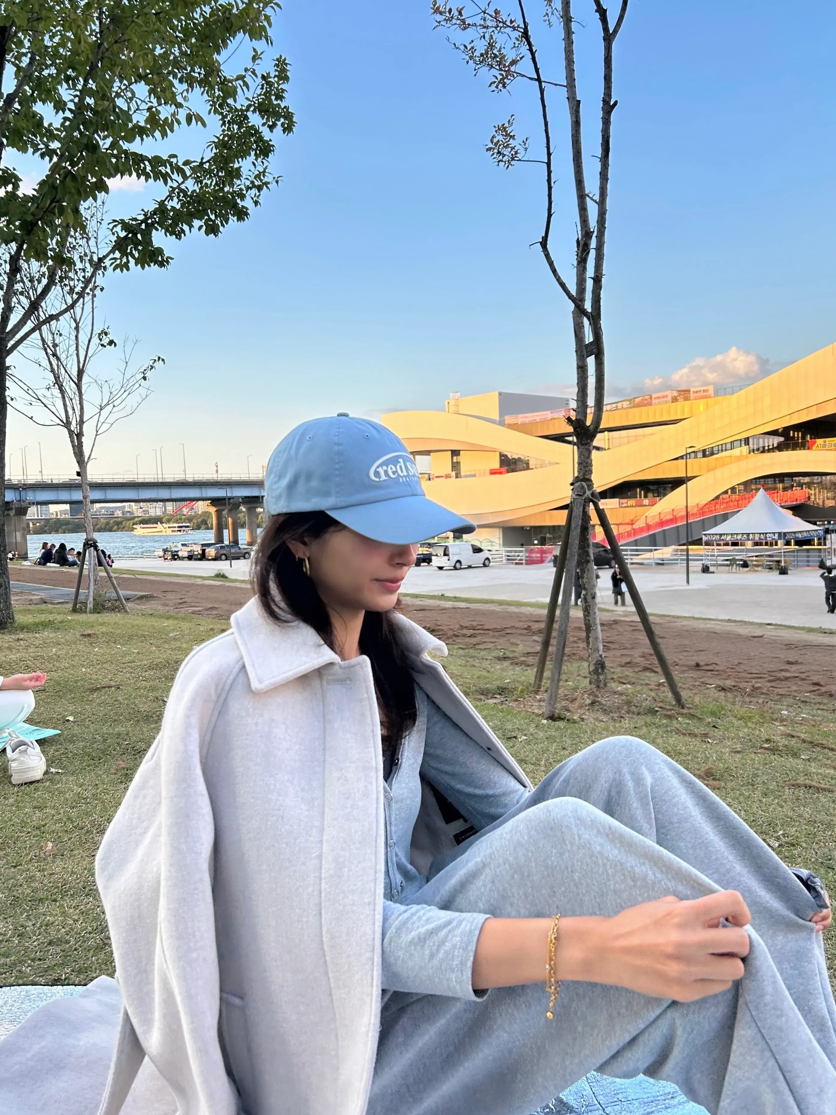 CLEMENTINE DELHIA BON's' profile picture