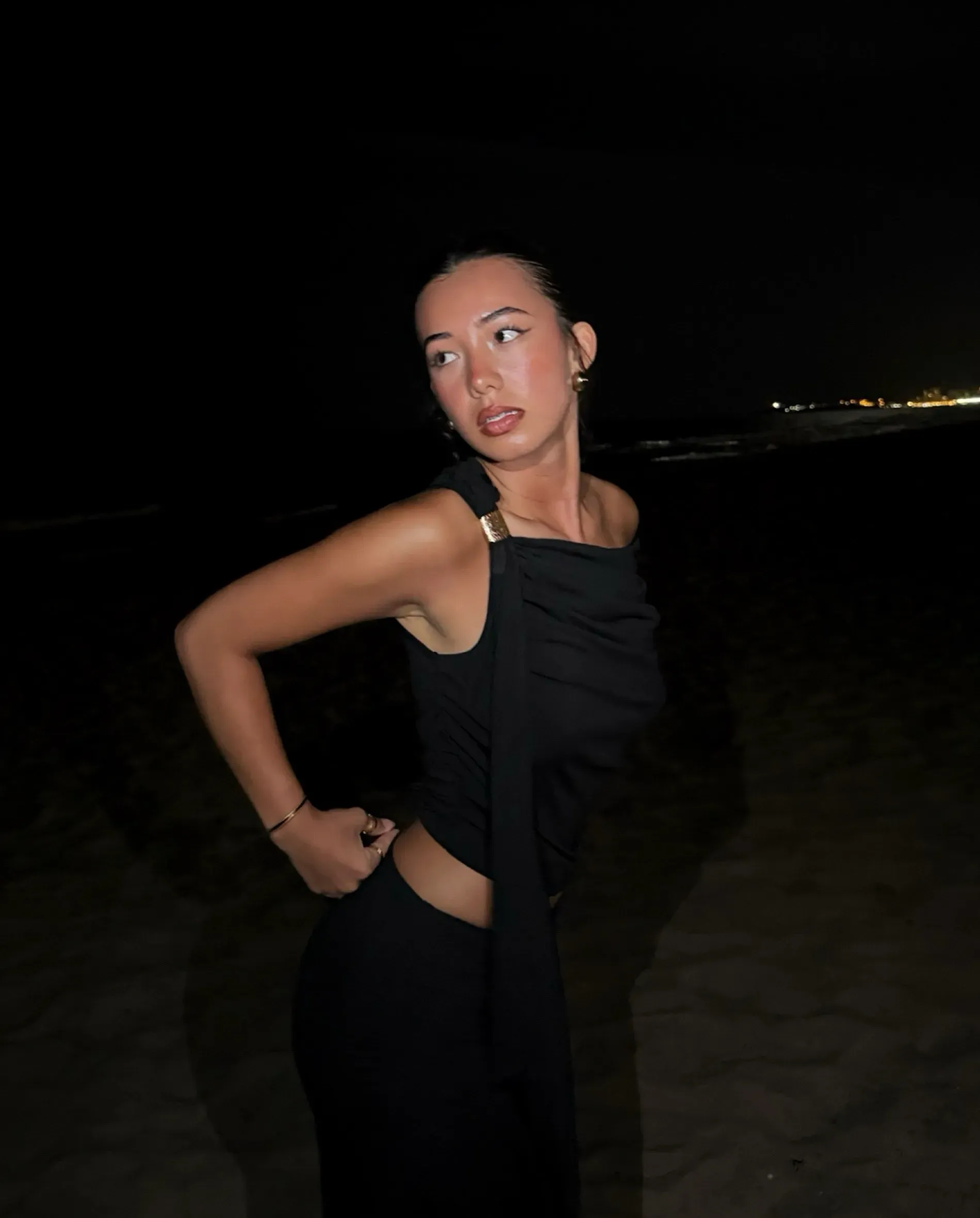 Anaïs Ngo's profile pictures Anaïs Ngo's' profile pictures