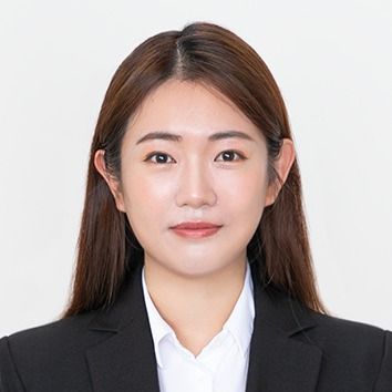 Desmy Lee's' profile picture