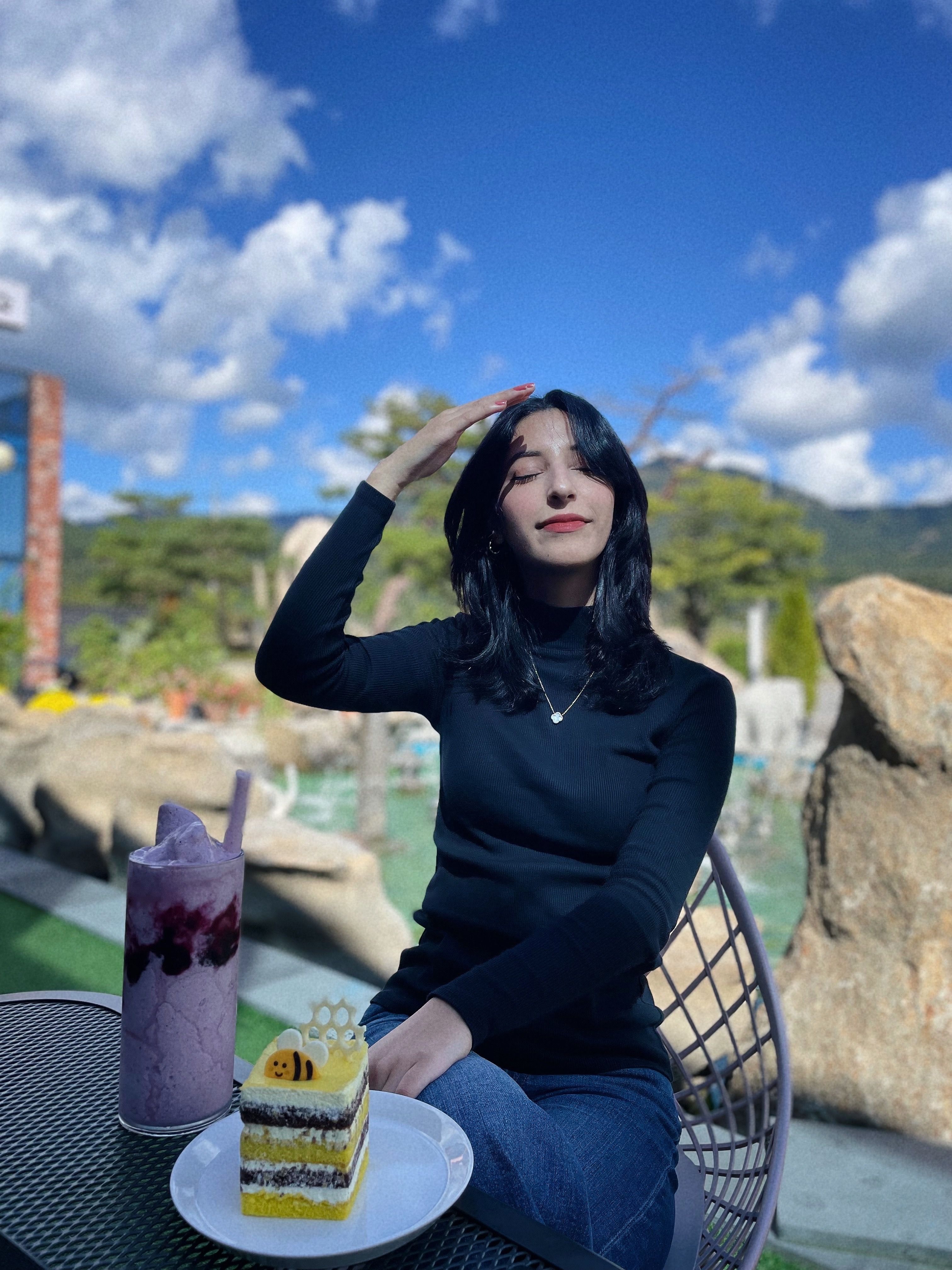 Douae's' profile picture