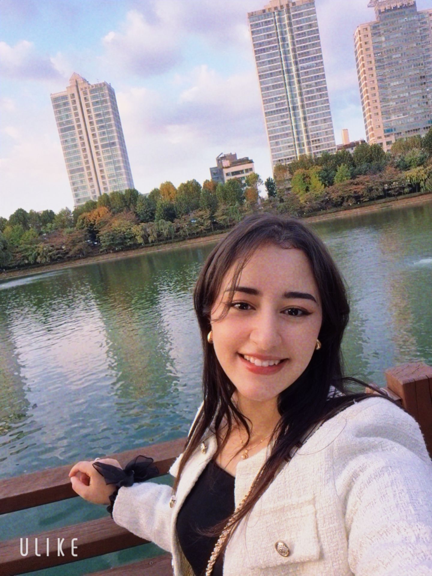 Fati's' profile picture