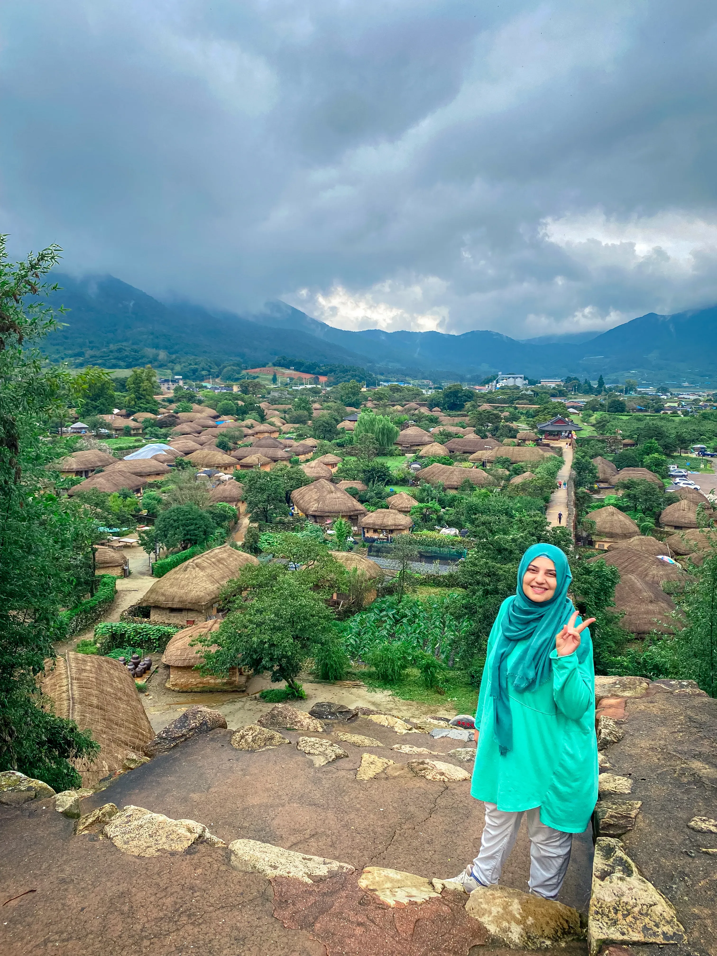 Fatma Merve Prayogo's' profile pictures