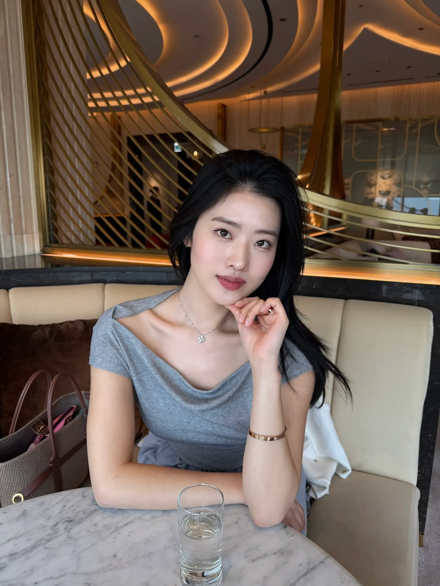 Hana Lee's' profile picture