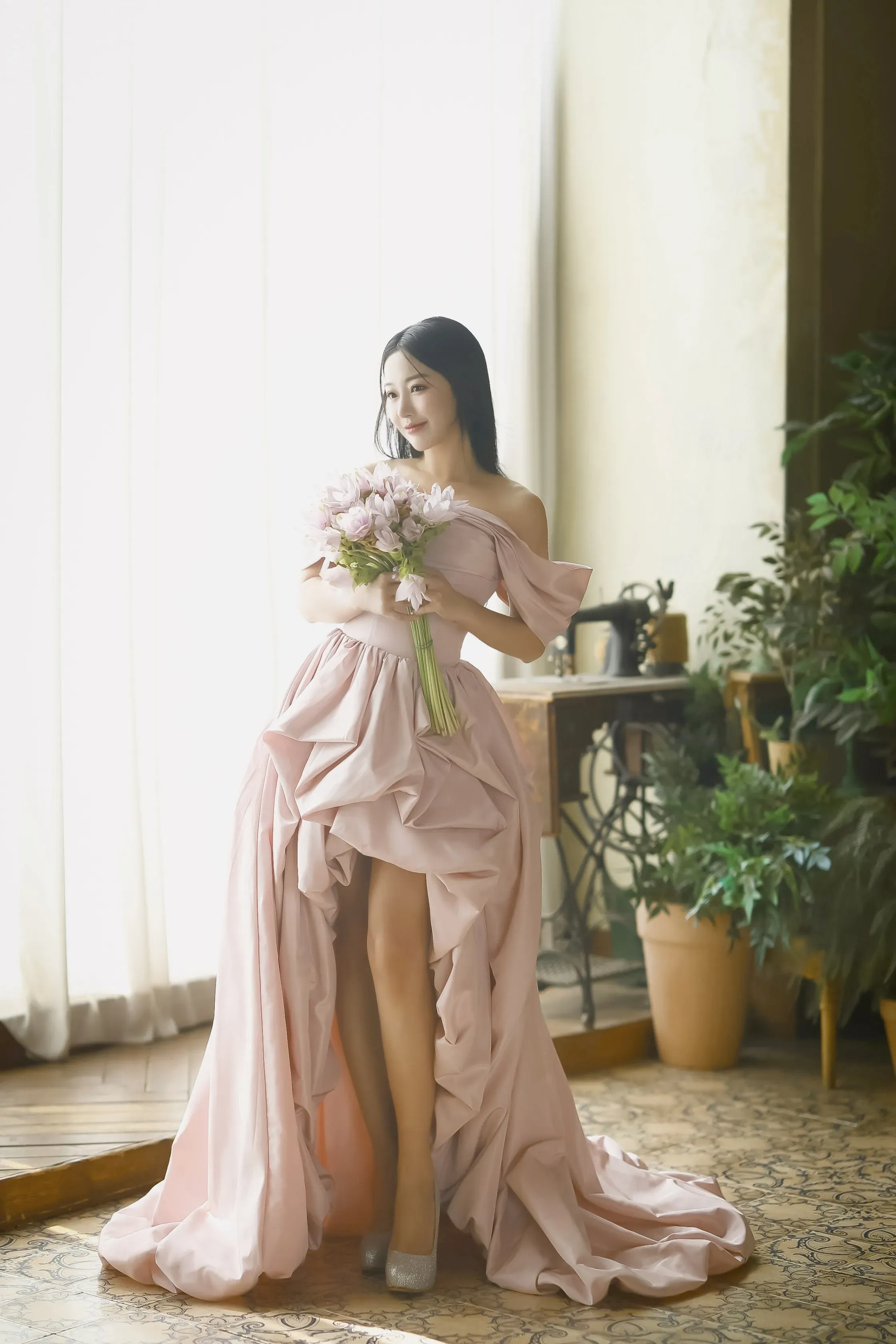 Hanna Yuri's' profile pictures