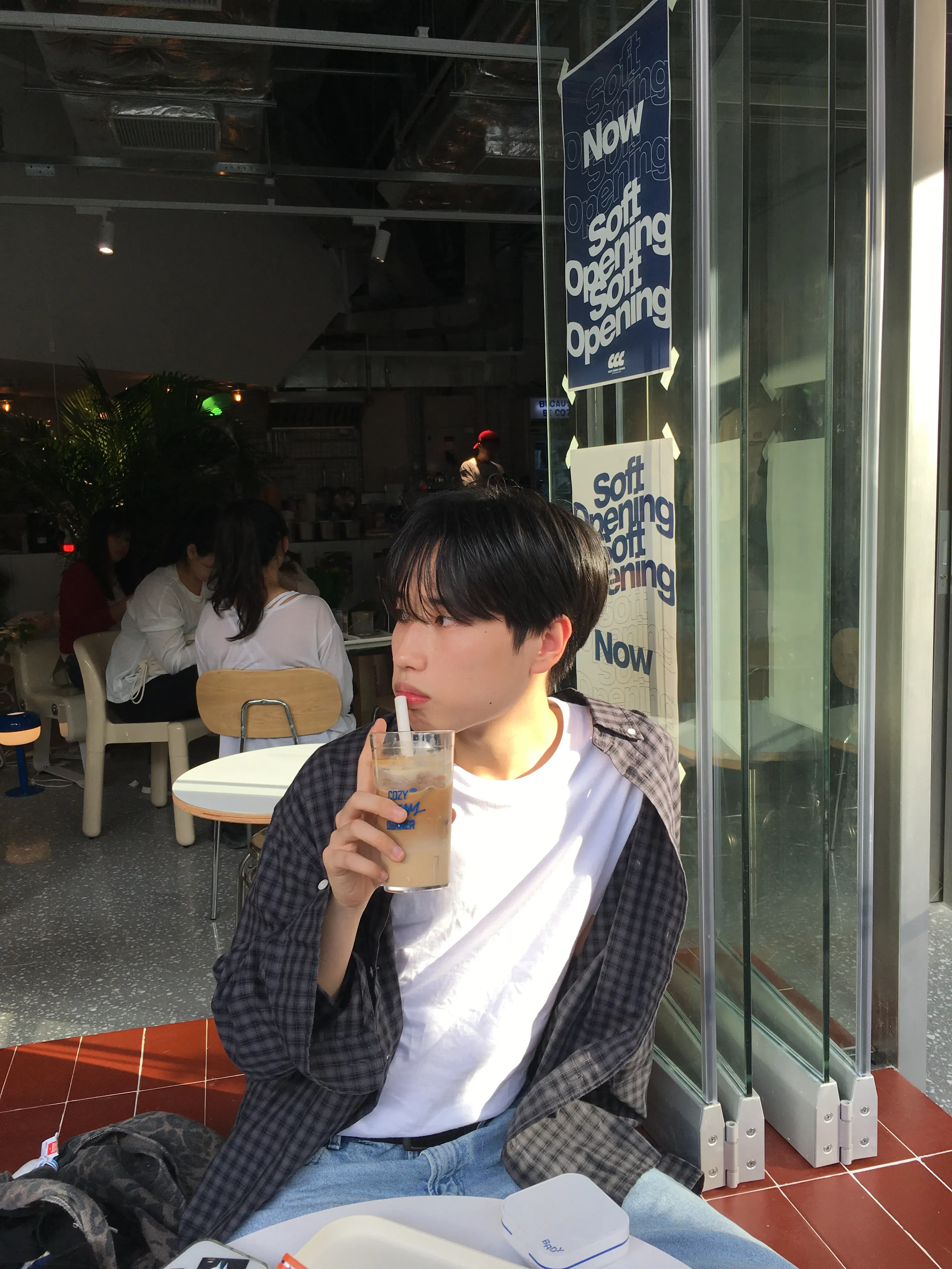 ChiHin's' profile picture ChiHin's' profile picture