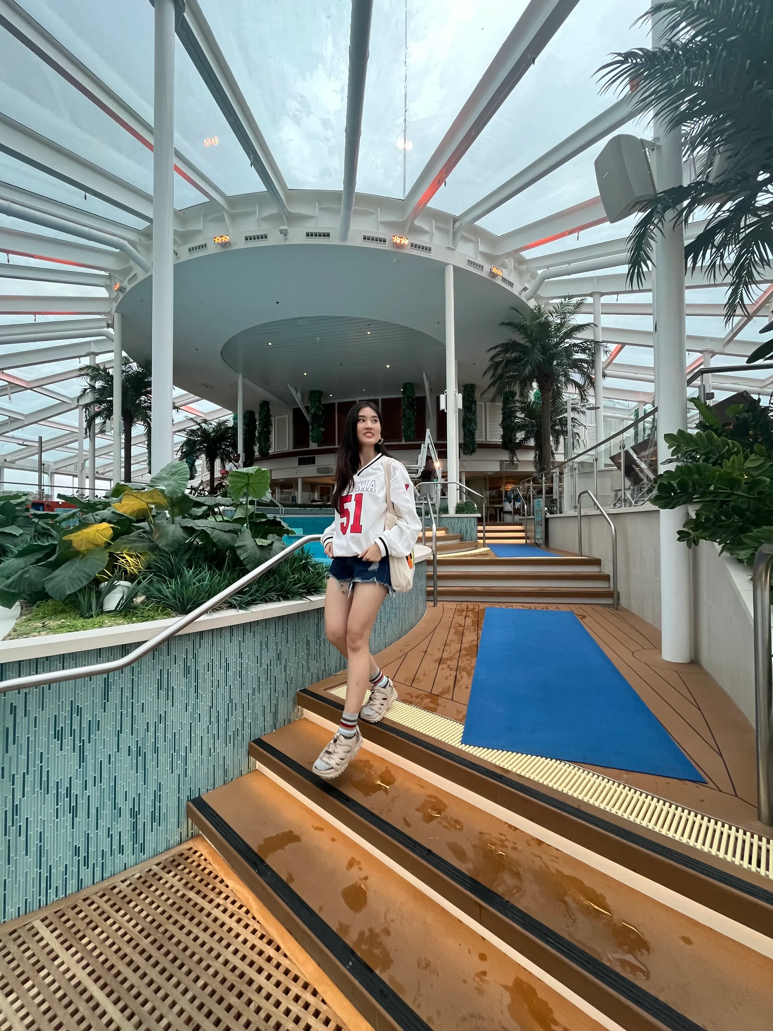 intrigoing_cneo's' profile picture