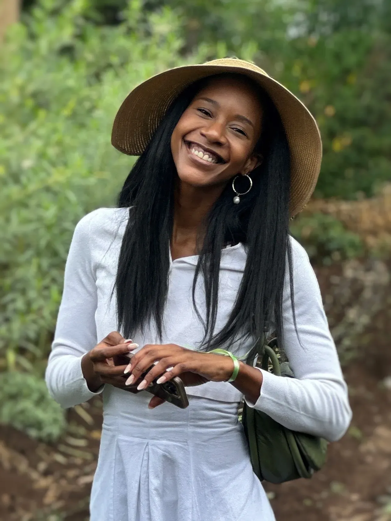 Iwani Mawocha's' profile pictures