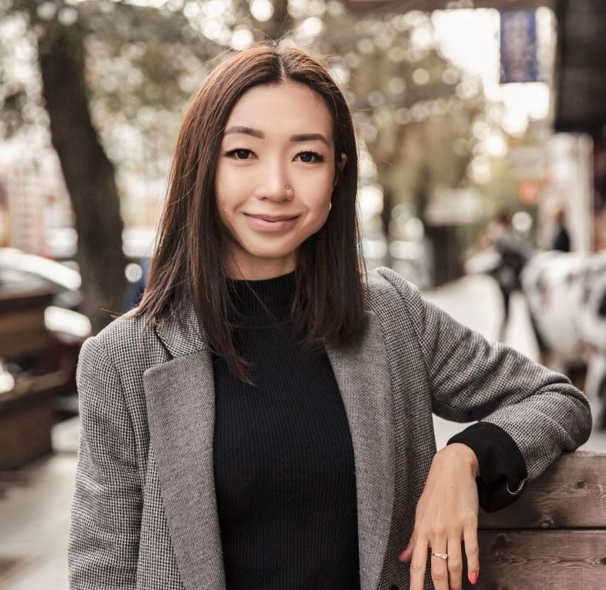 Kon Yulia (율리아)'s' profile picture