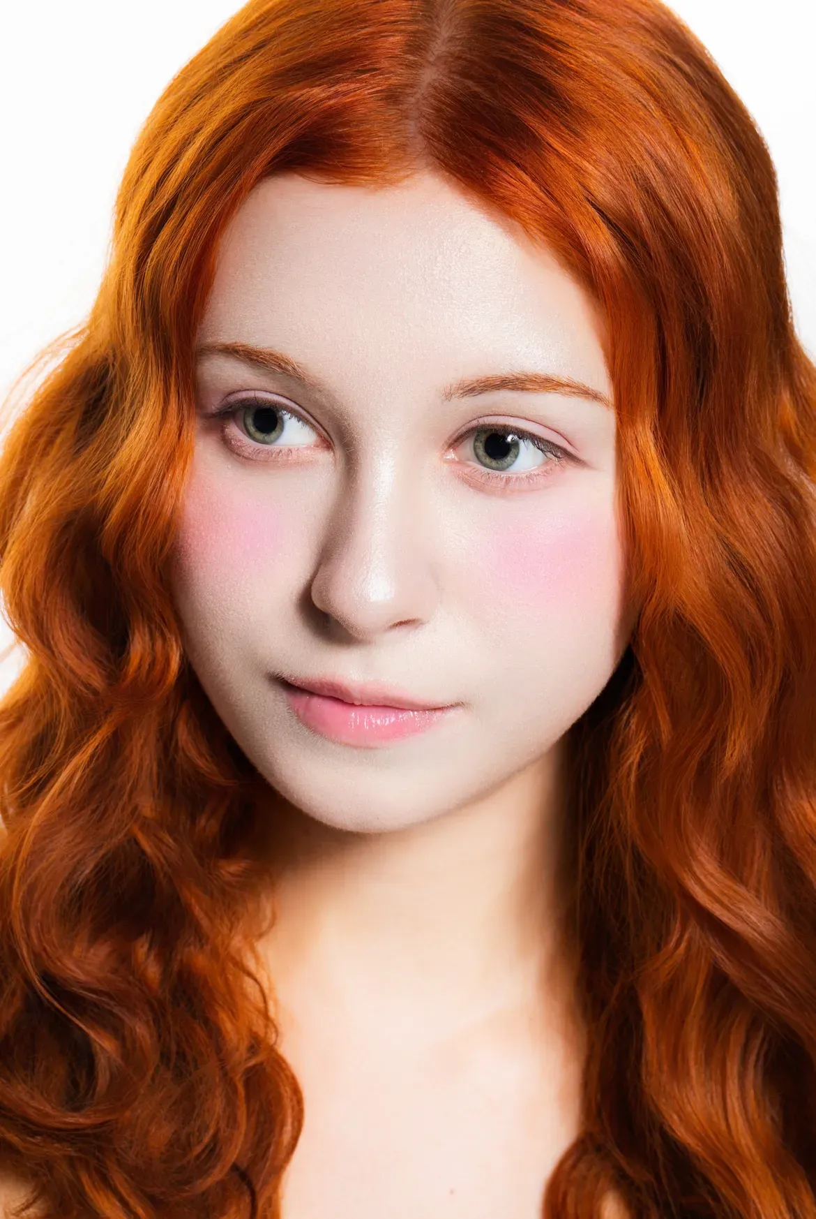Mariia Aristova's' profile pictures