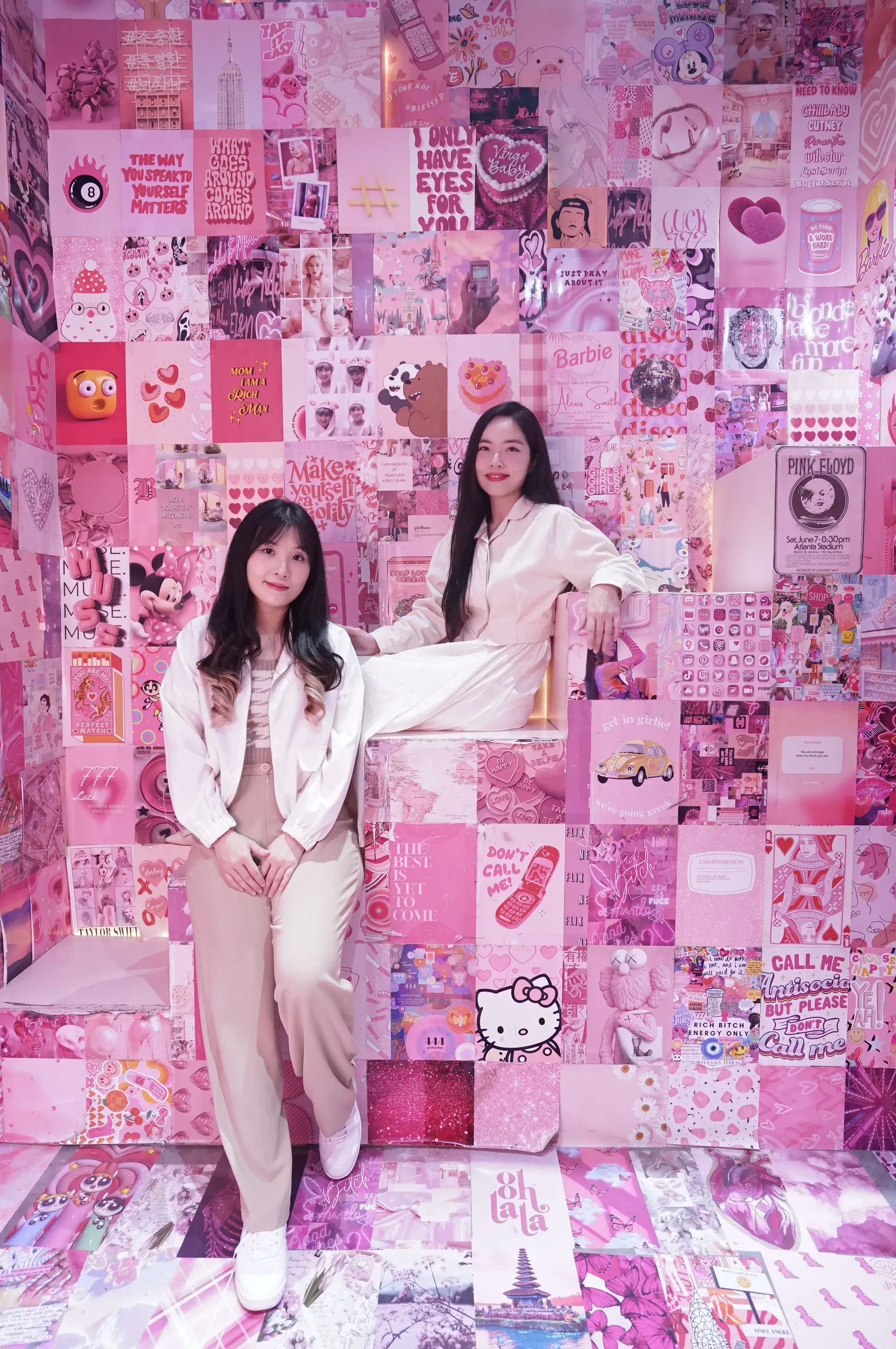 Miles and Cals's' profile picture Miles and Cals's' profile picture