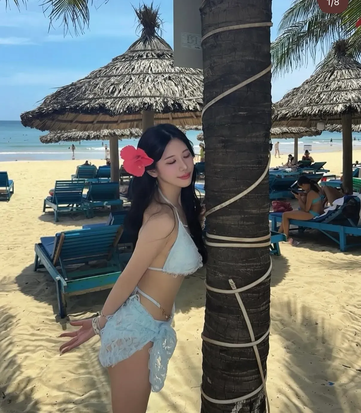 萌恵 奥村's' profile pictures