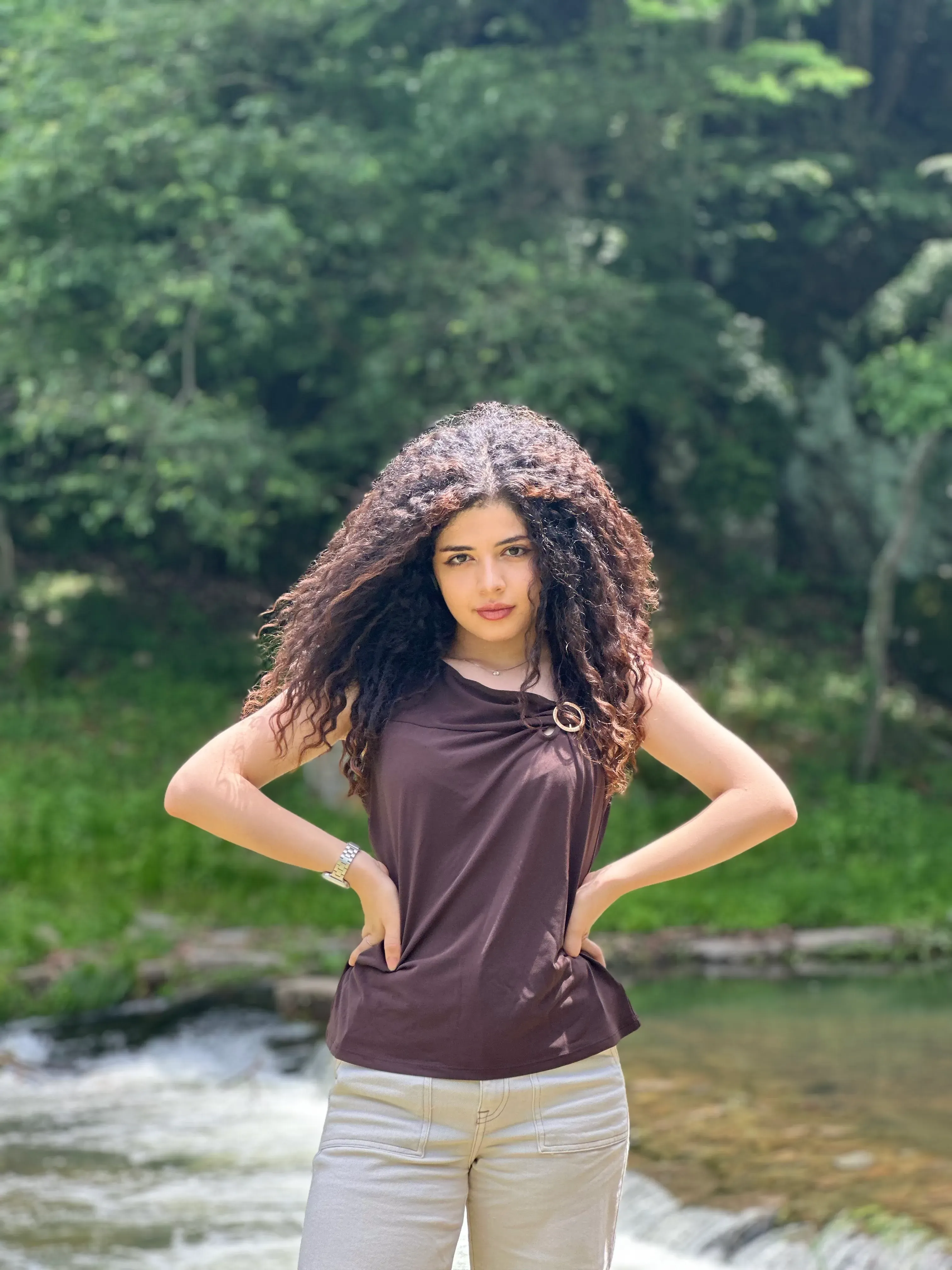 Mourie's' profile picture