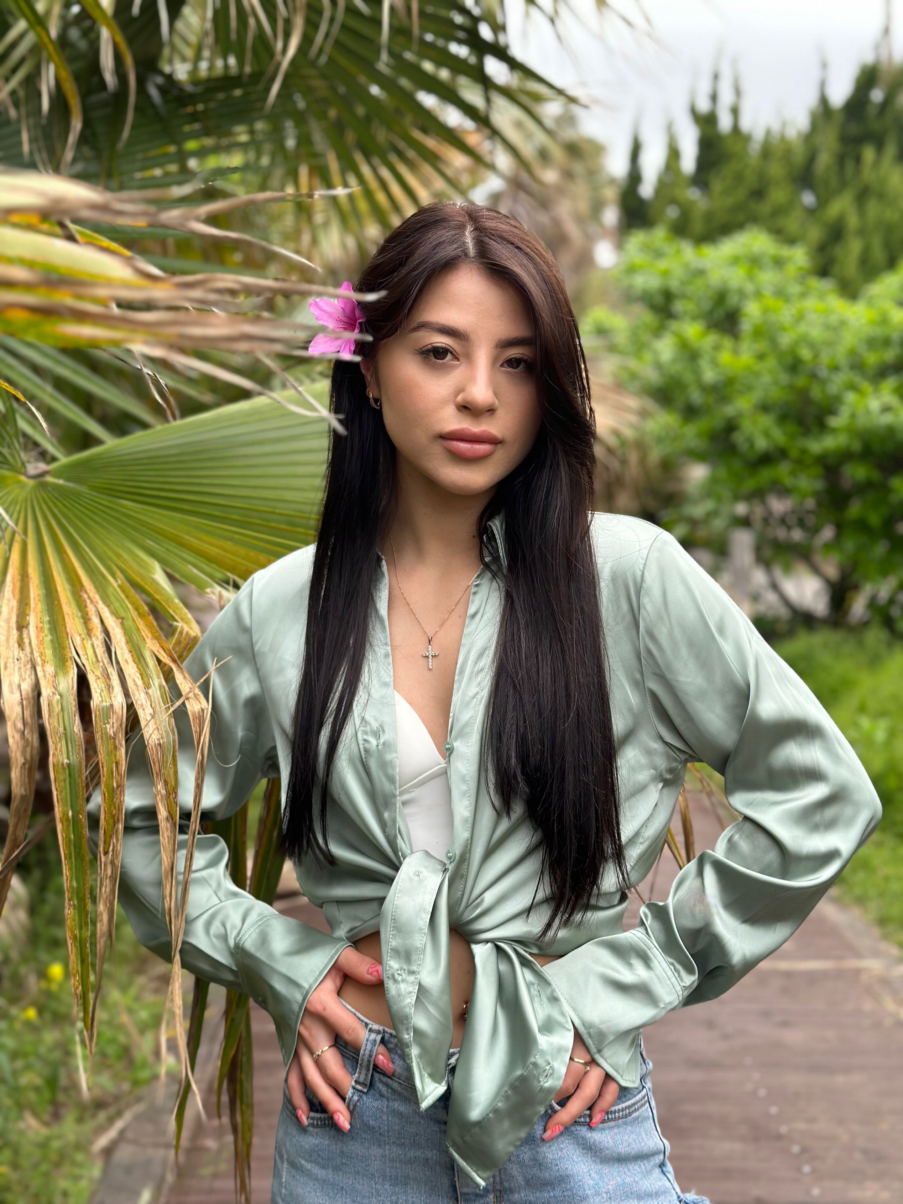 Roza's' profile picture