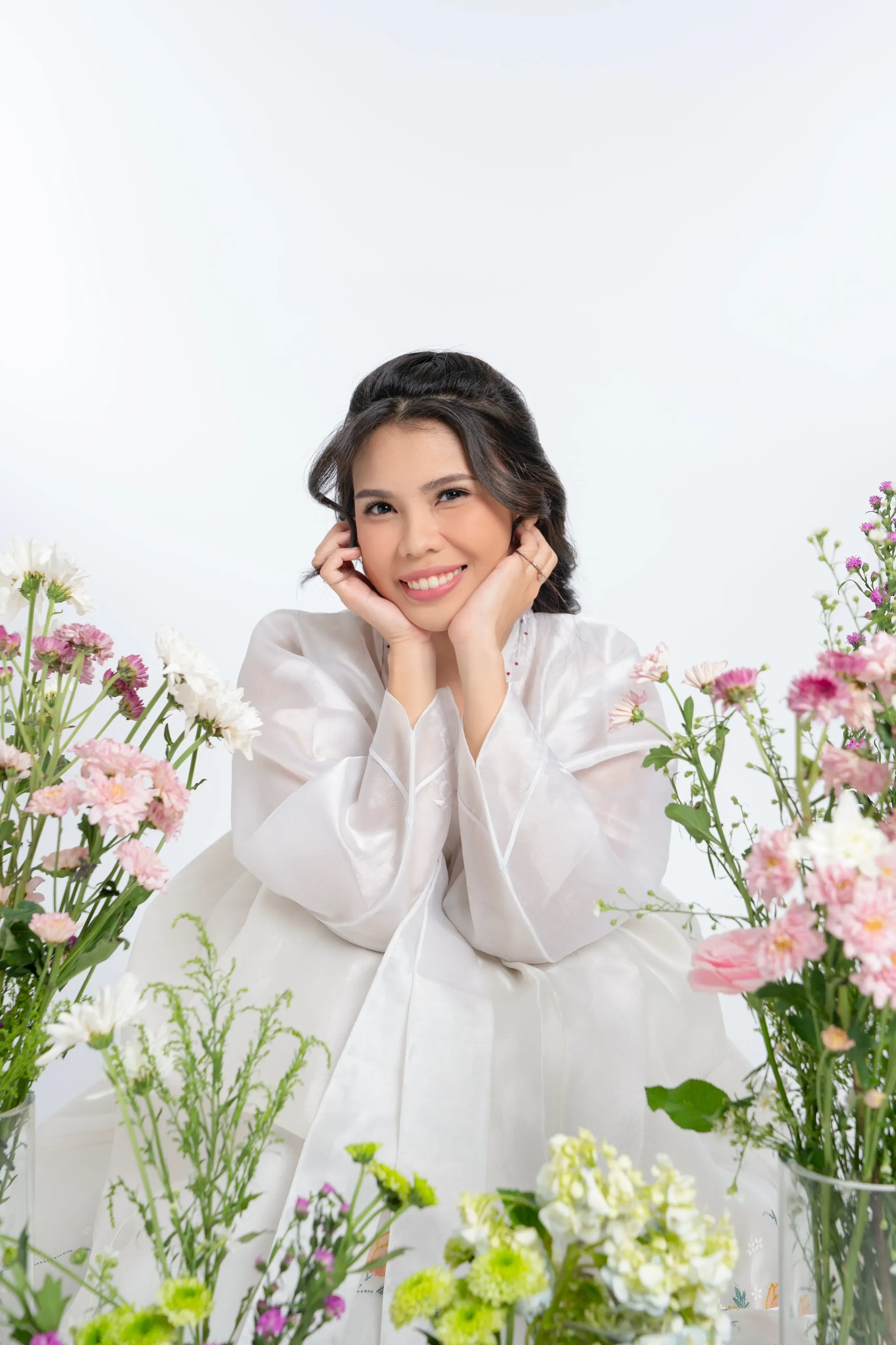 Rachell Yahya's' profile pictures