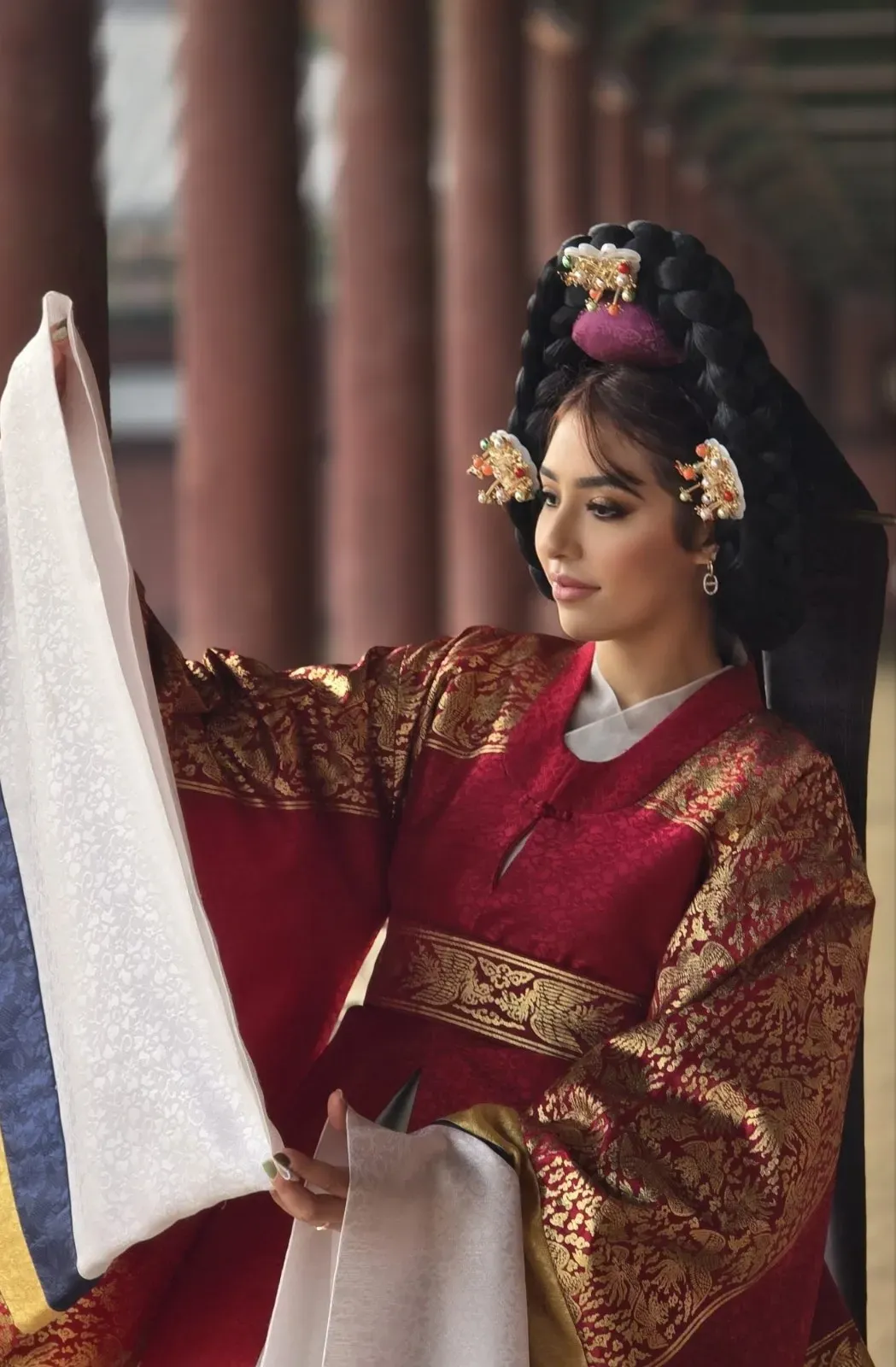 Salma Benjilali's' profile pictures