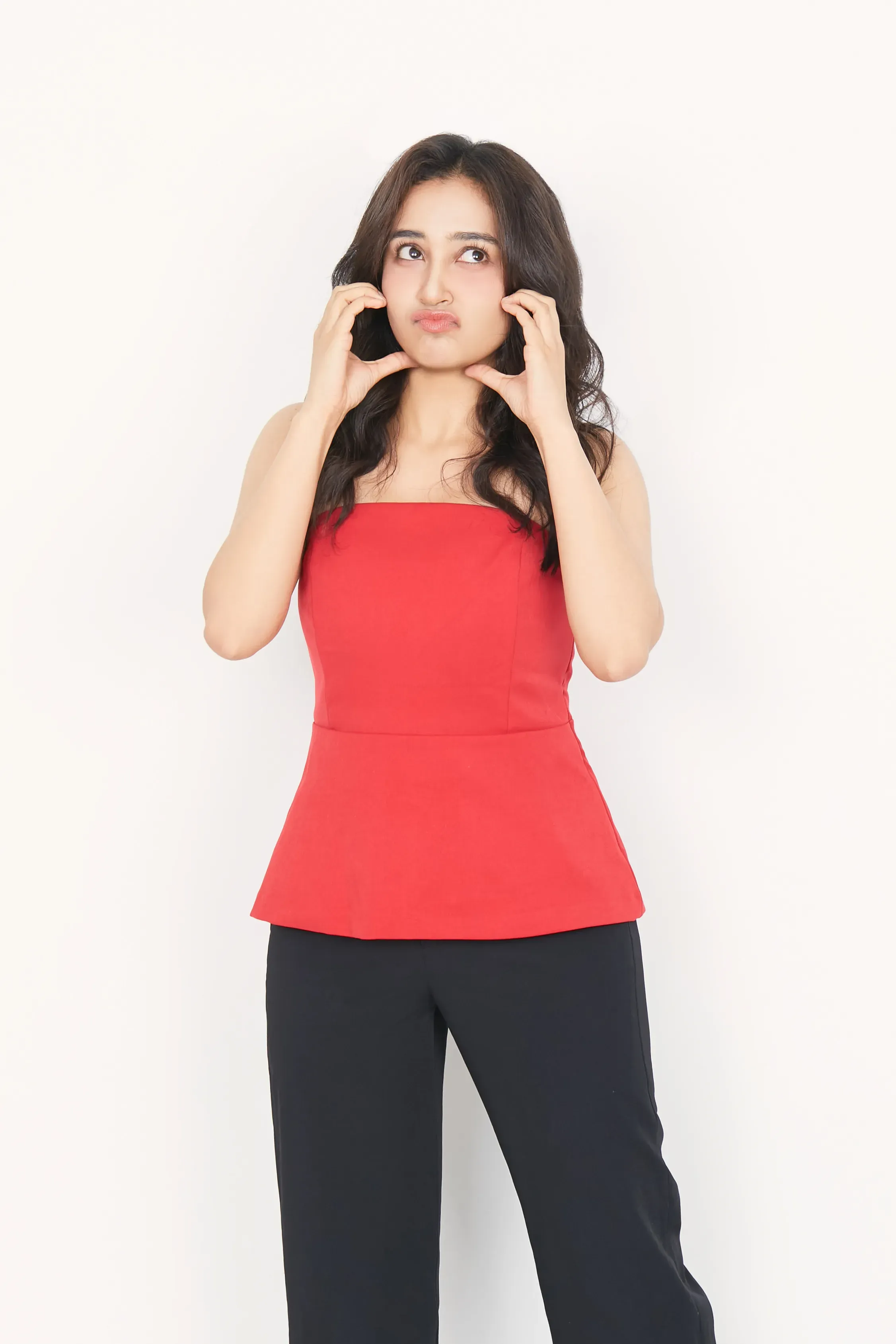 Saloni Singh's profile pictures Saloni Singh's' profile pictures