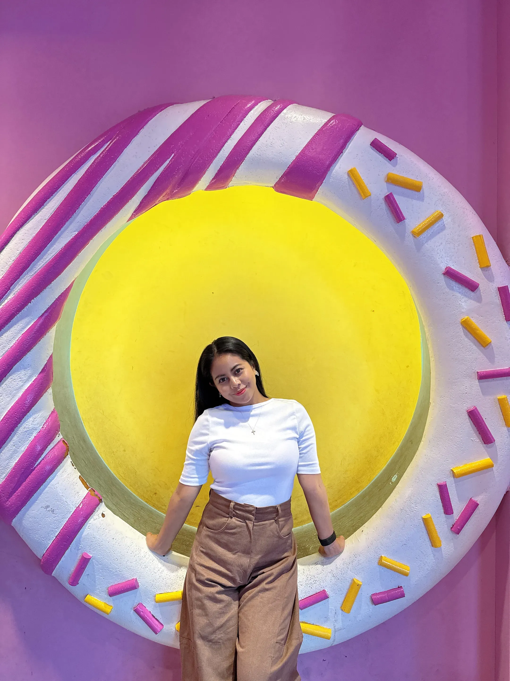 Shiellah Lee's' profile pictures