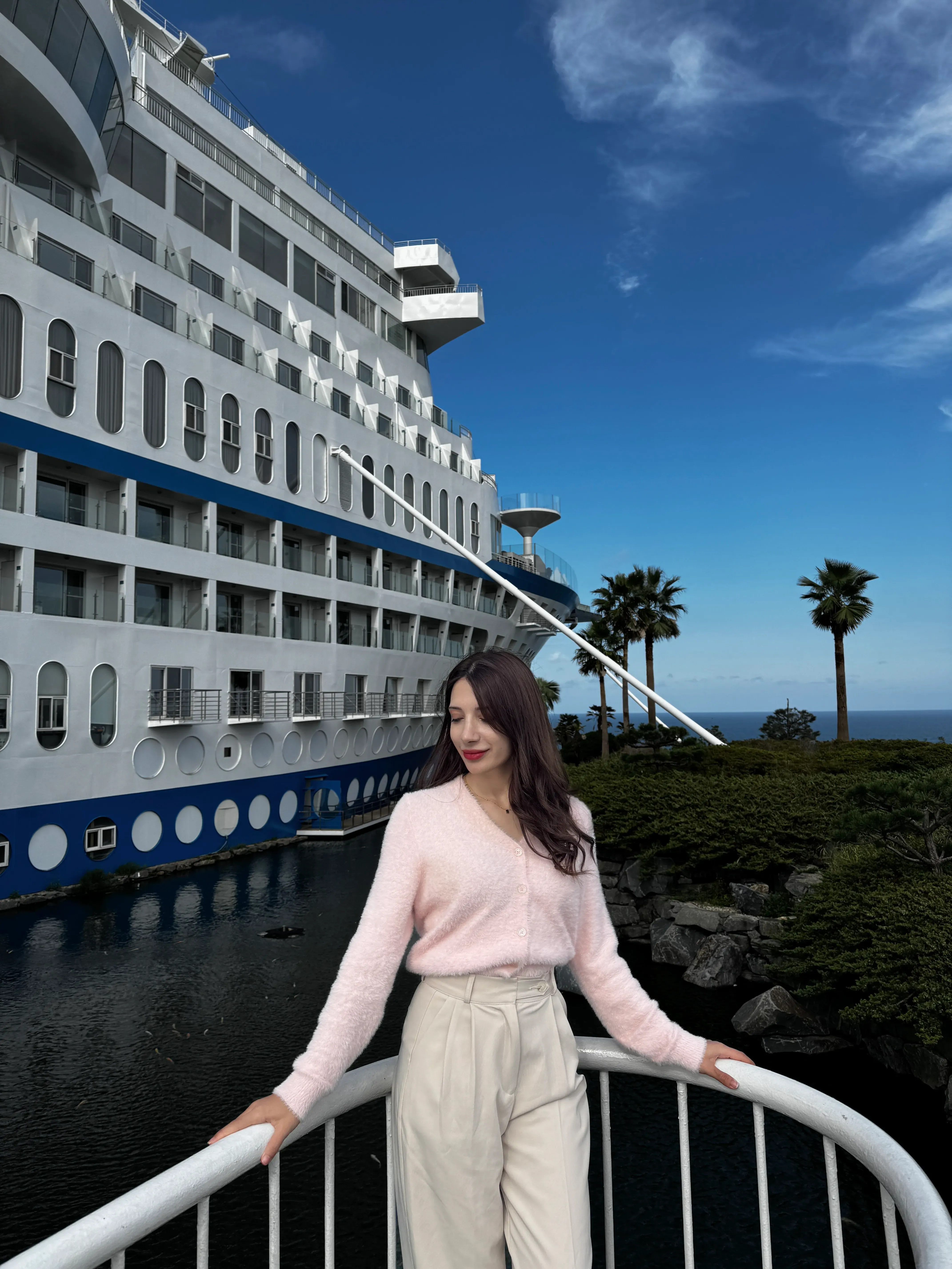 Simge Lee's' profile picture Simge Lee's' profile picture