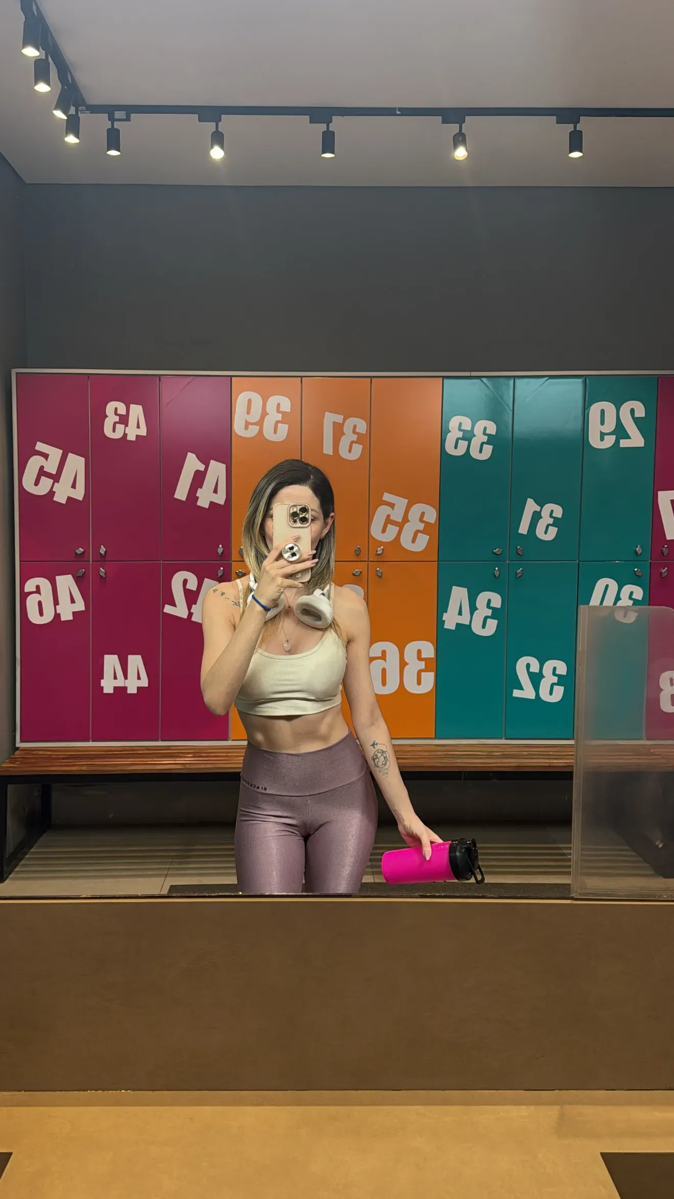 Thais Mendes's' profile picture