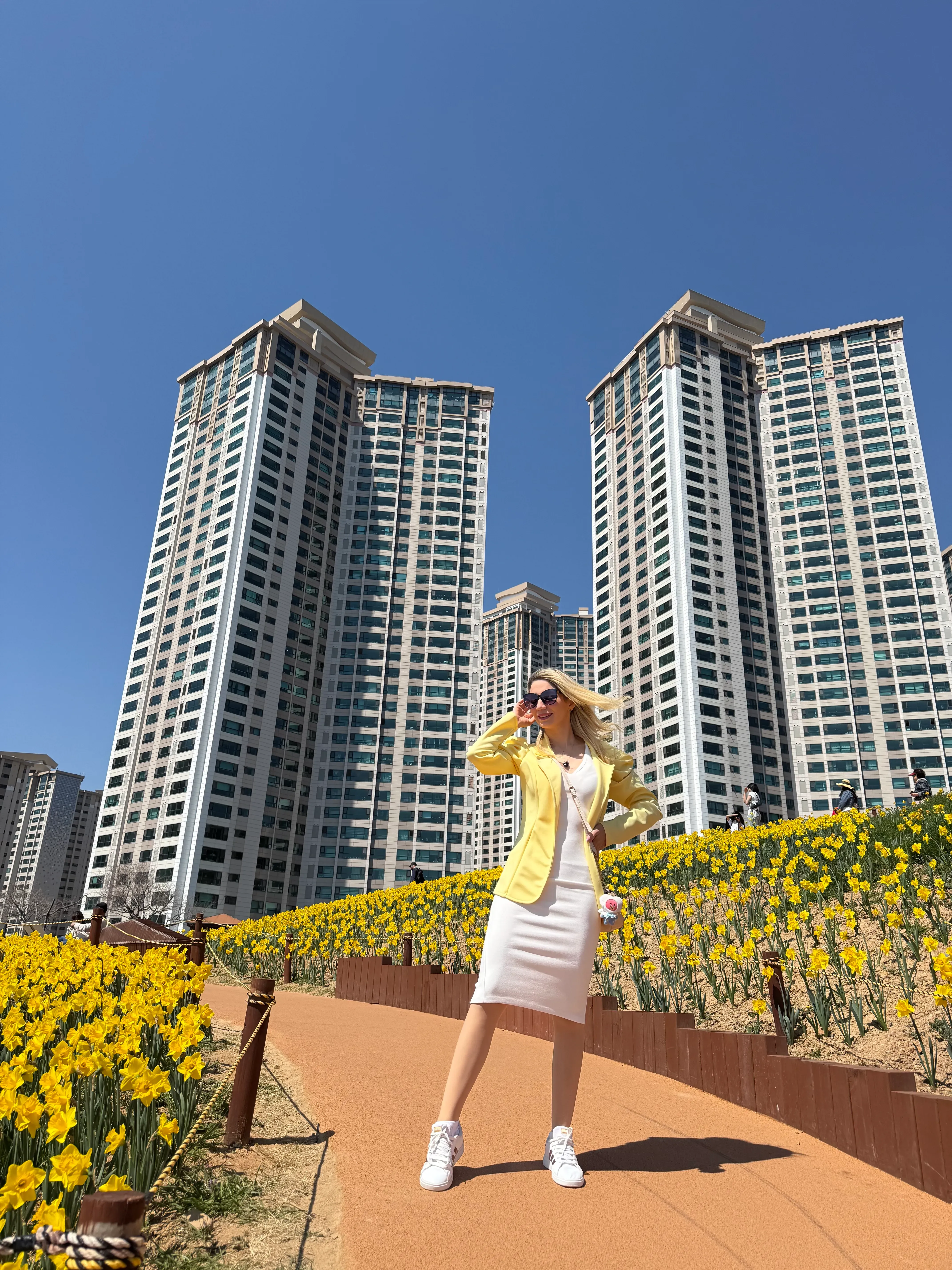 Thais Mendes's' profile picture