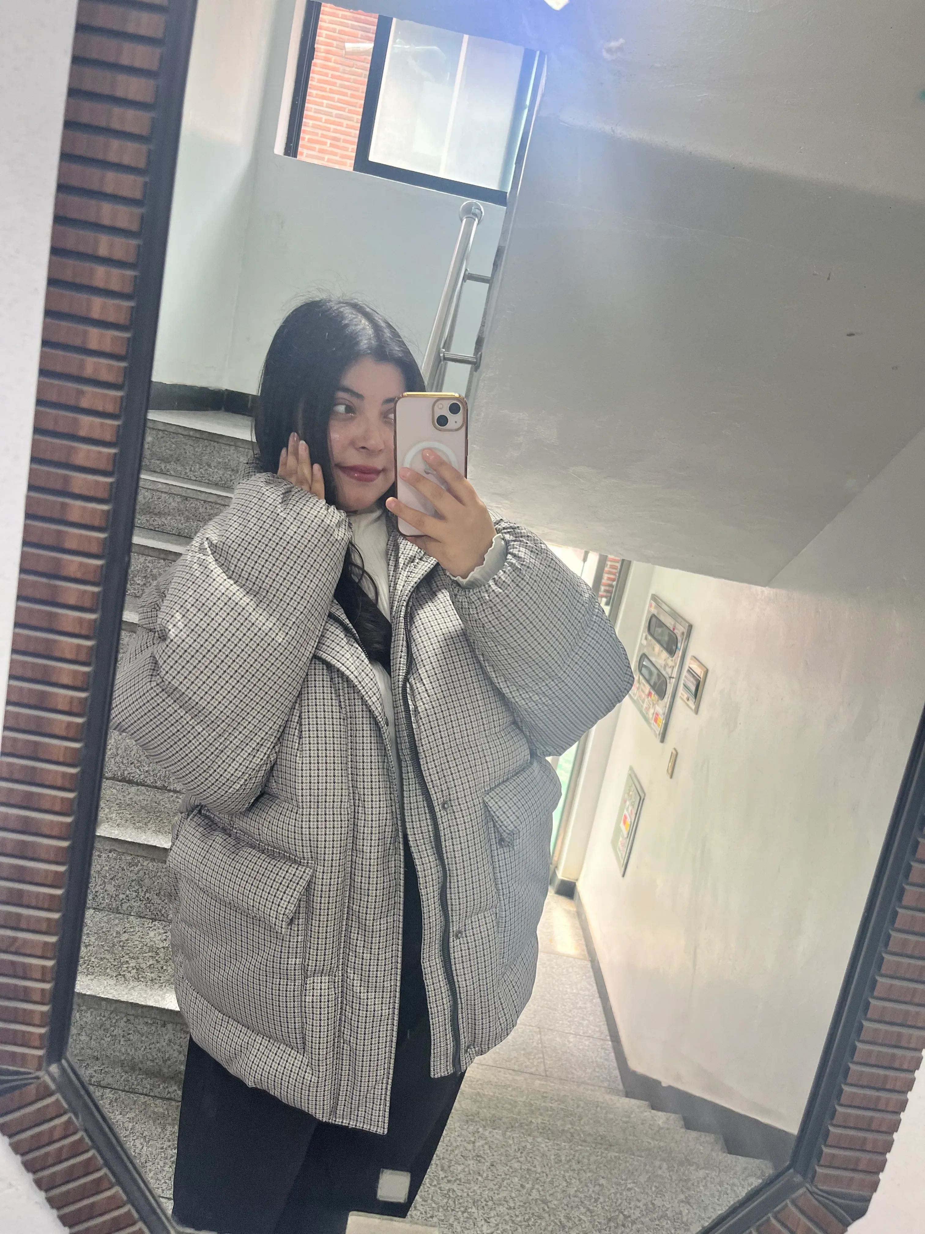 Lita's' profile picture Lita's' profile picture