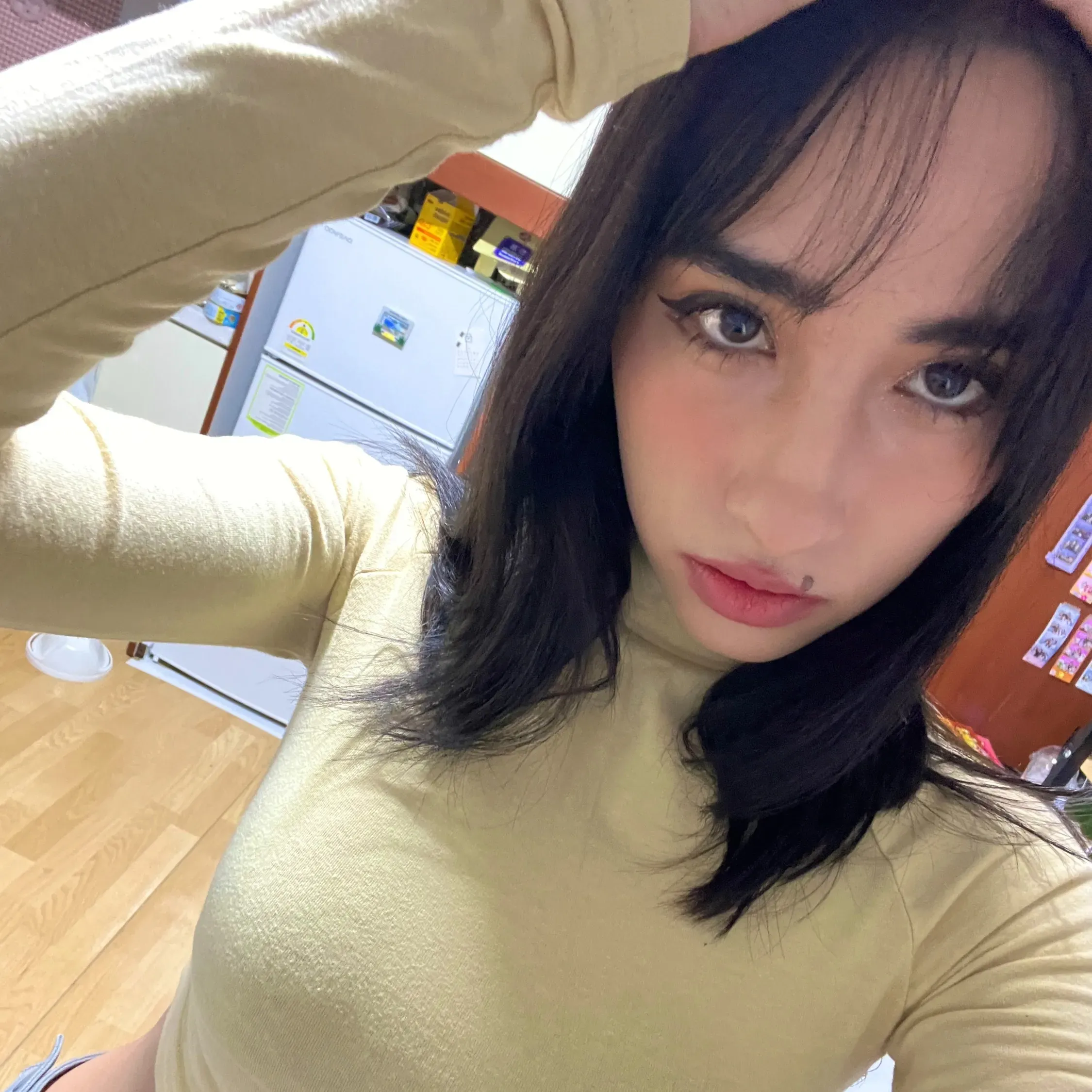 Valeria Regil's' profile picture
