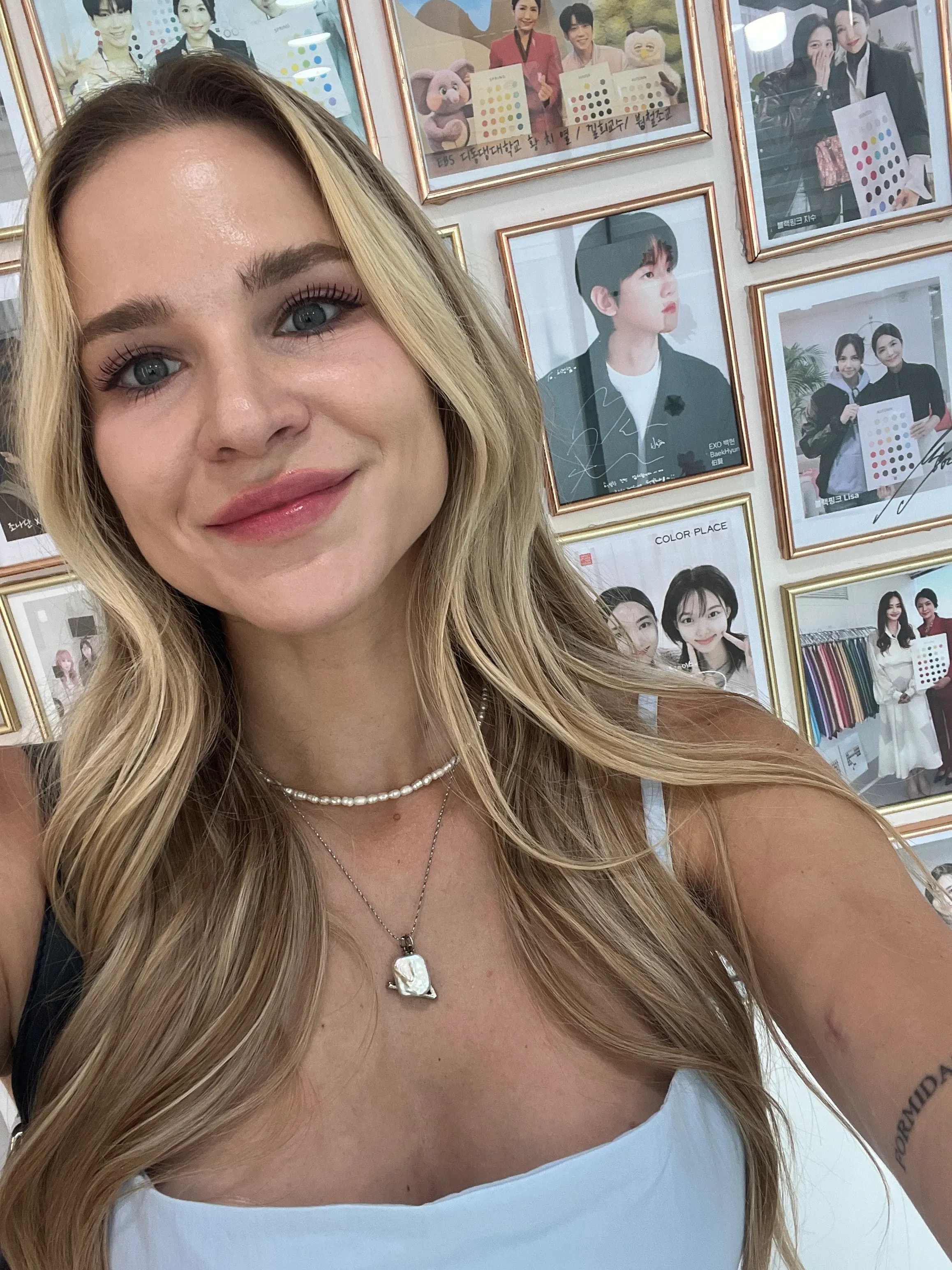 Vivien Katai's' profile picture Vivien Katai's' profile picture