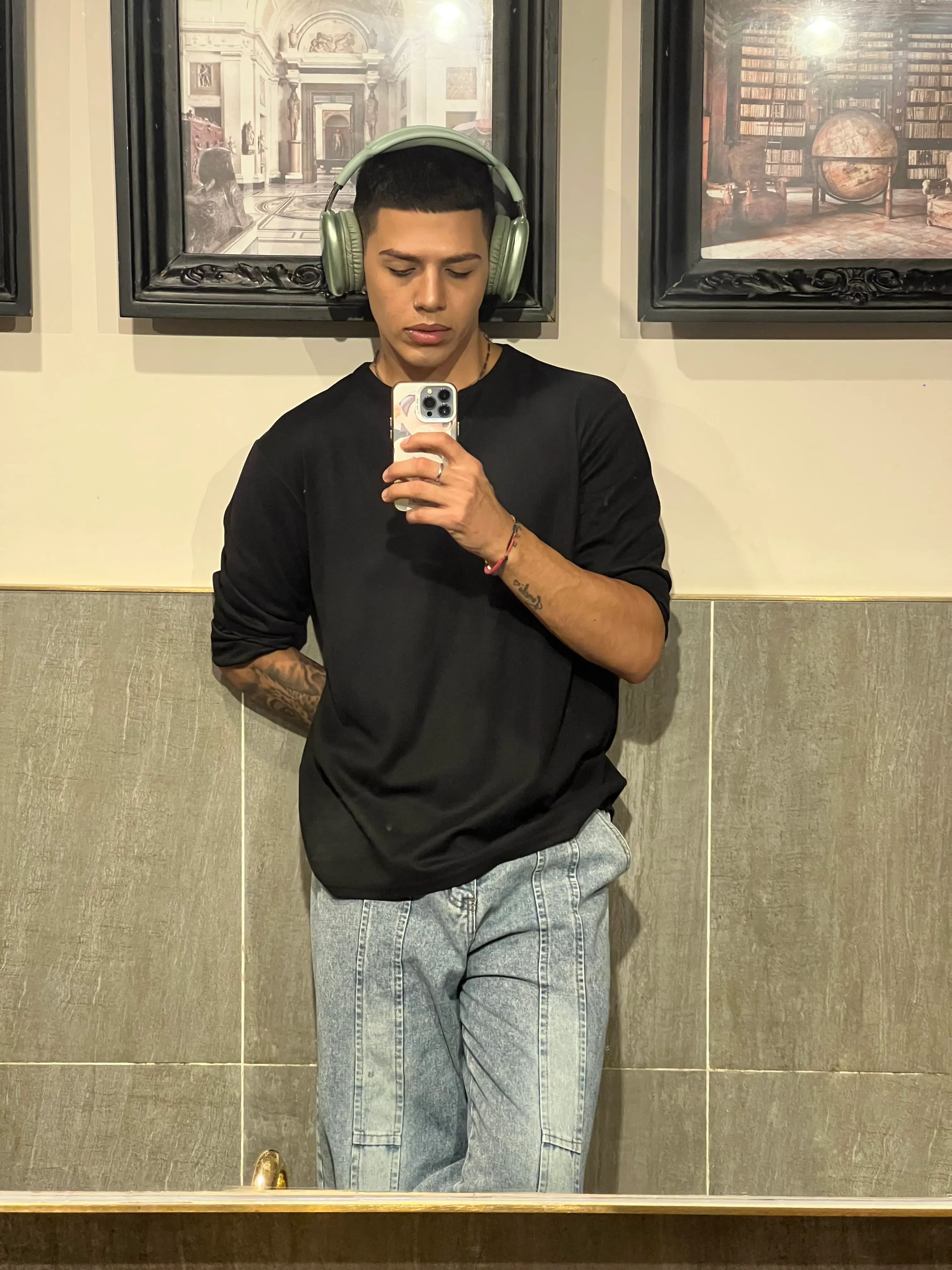 Walo Sandoval's' profile picture