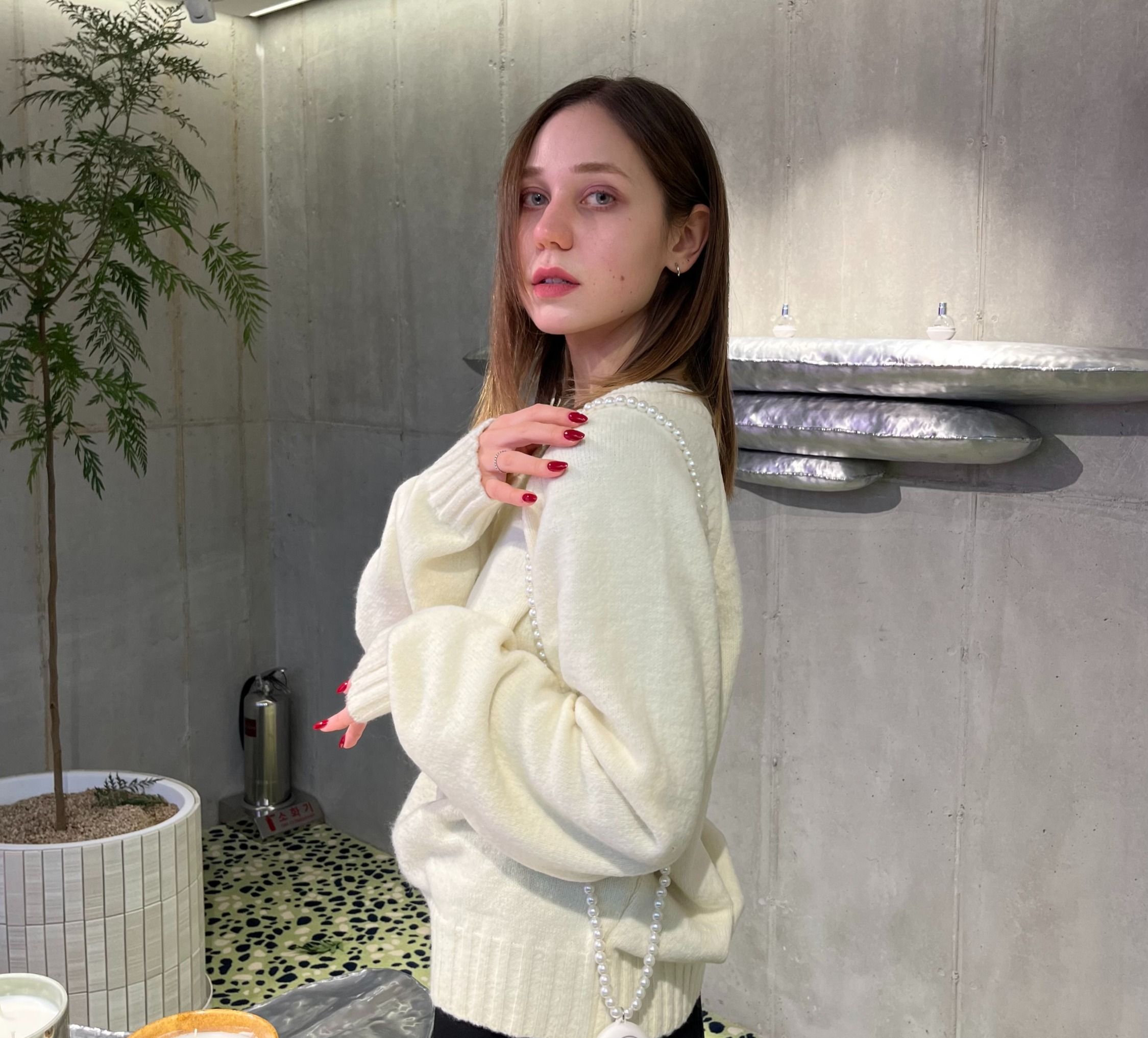 Adeline (아데린)'s' profile picture
