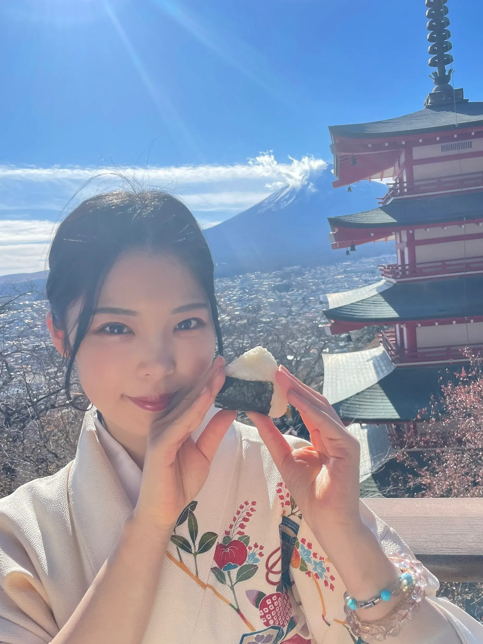 yumi kuroi's' profile picture yumi kuroi's' profile picture