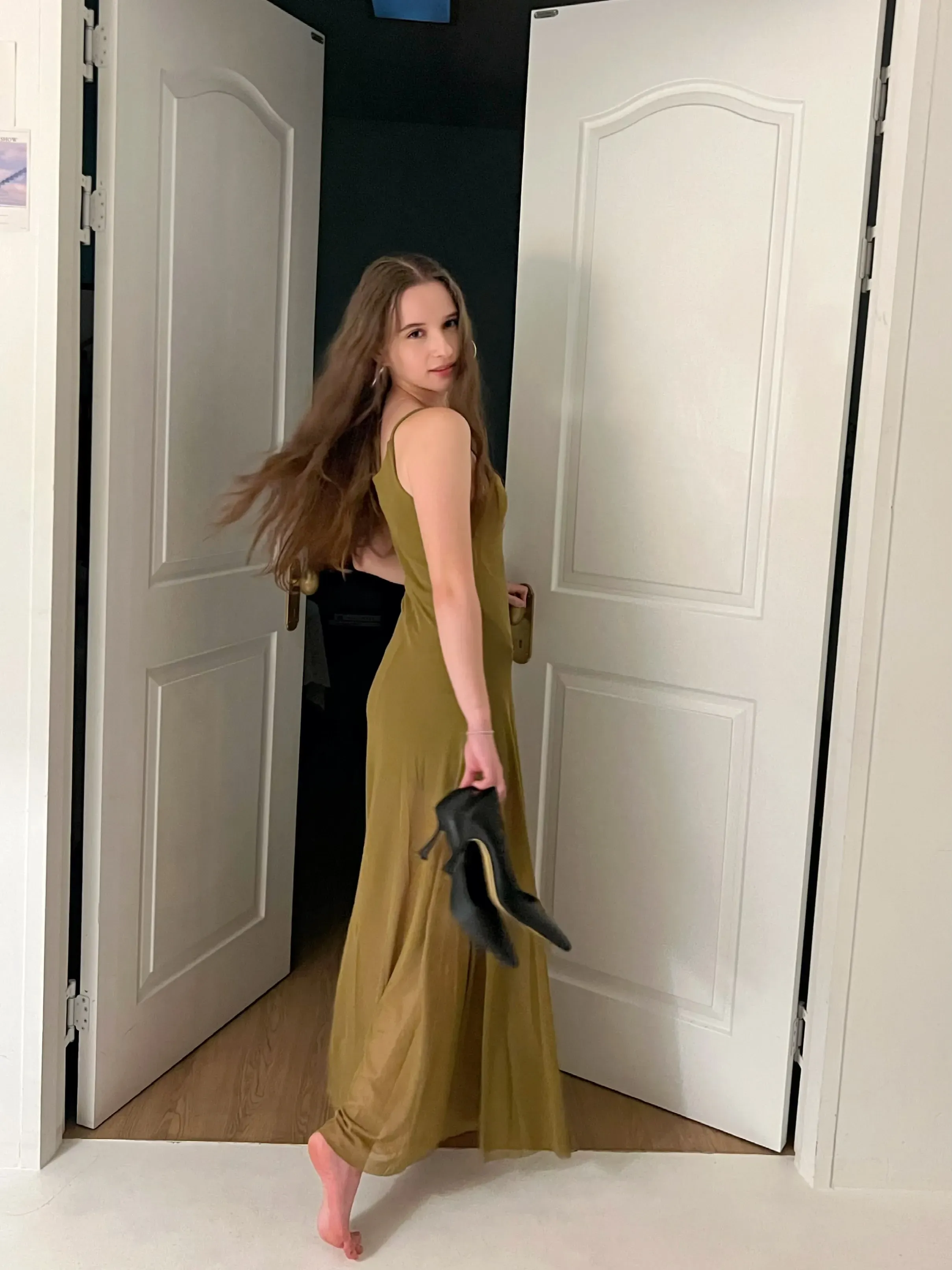 Zuzia Sowinska's' profile pictures